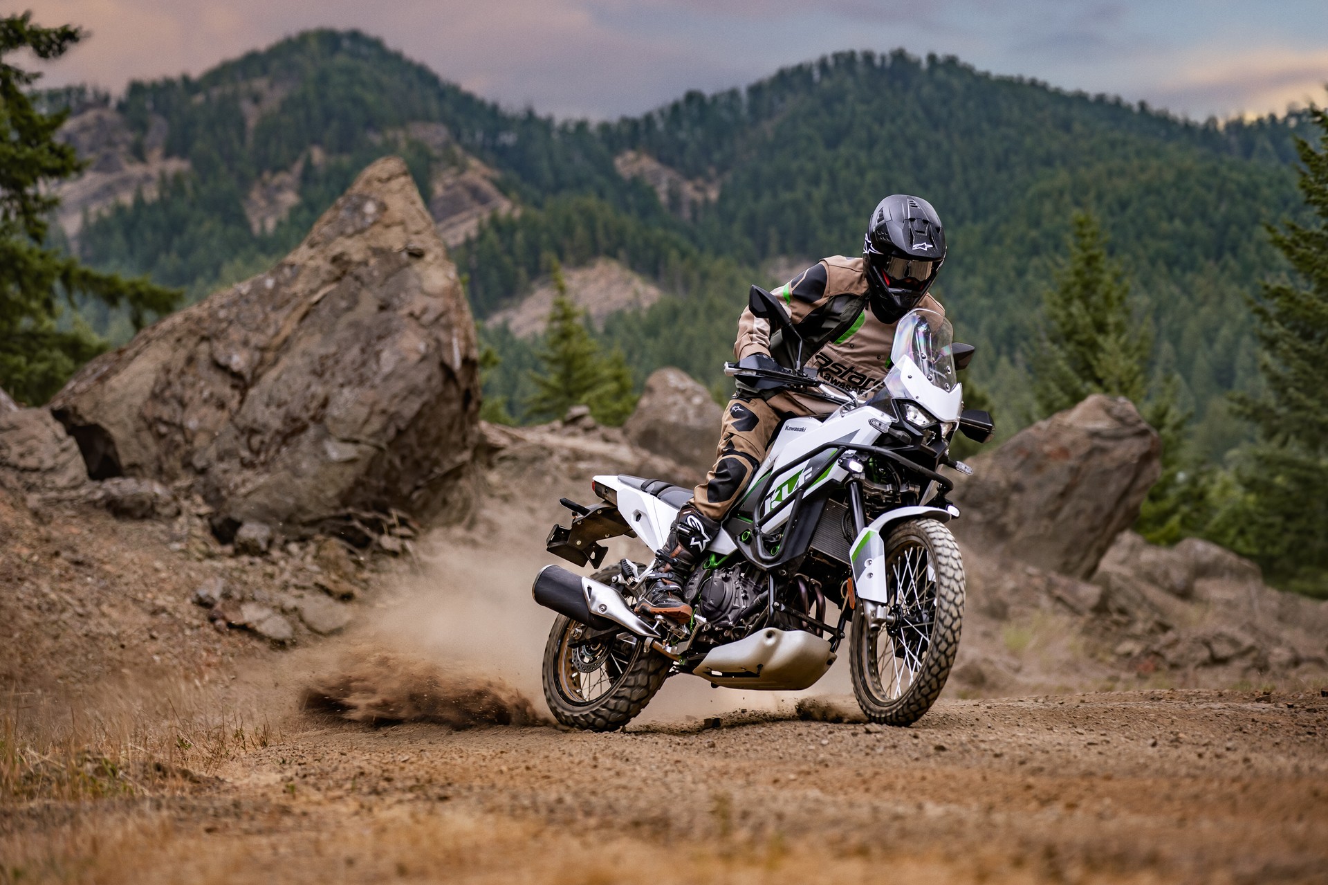 KAWASAKI KLE 500 SE MY26-image-7