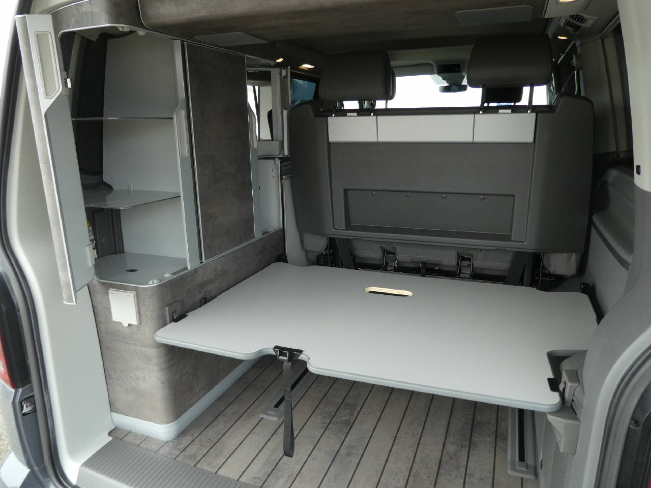 VW T6.1 California 2.0 Bi-TDI Ocean Edition Liberty 4Motion DSG-image-15