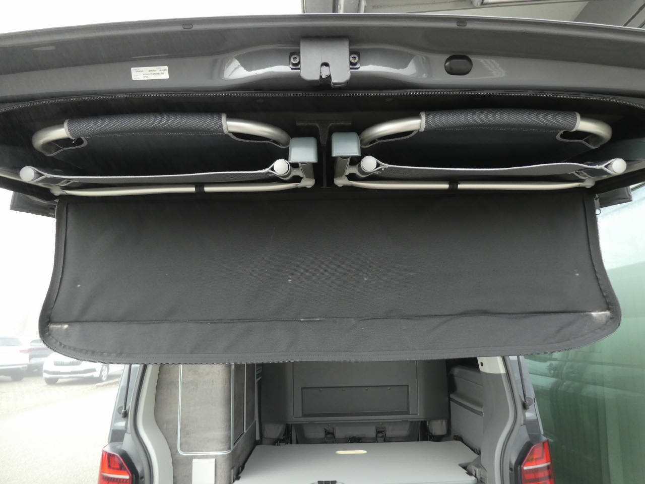 VW T6.1 California 2.0 Bi-TDI Ocean Edition Liberty 4Motion DSG-image-17