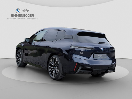 BMW iX xDrive60 M Sport Pro-image-5