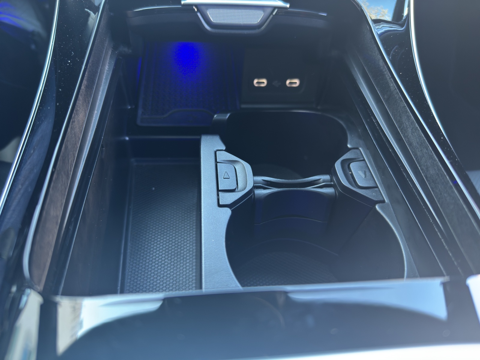 MERCEDES-BENZ CLE 53 Coupé AMG 4Matic+ 9G-Tronic-image-27