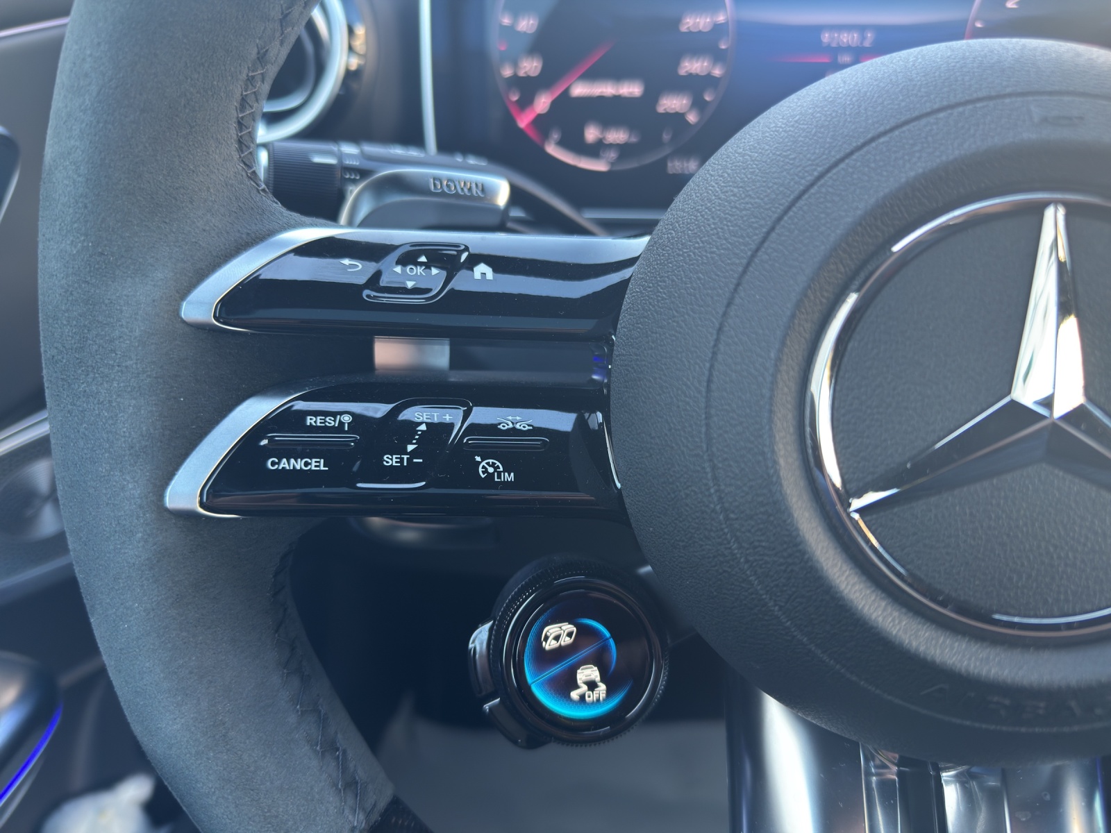 MERCEDES-BENZ CLE 53 Coupé AMG 4Matic+ 9G-Tronic-image-20