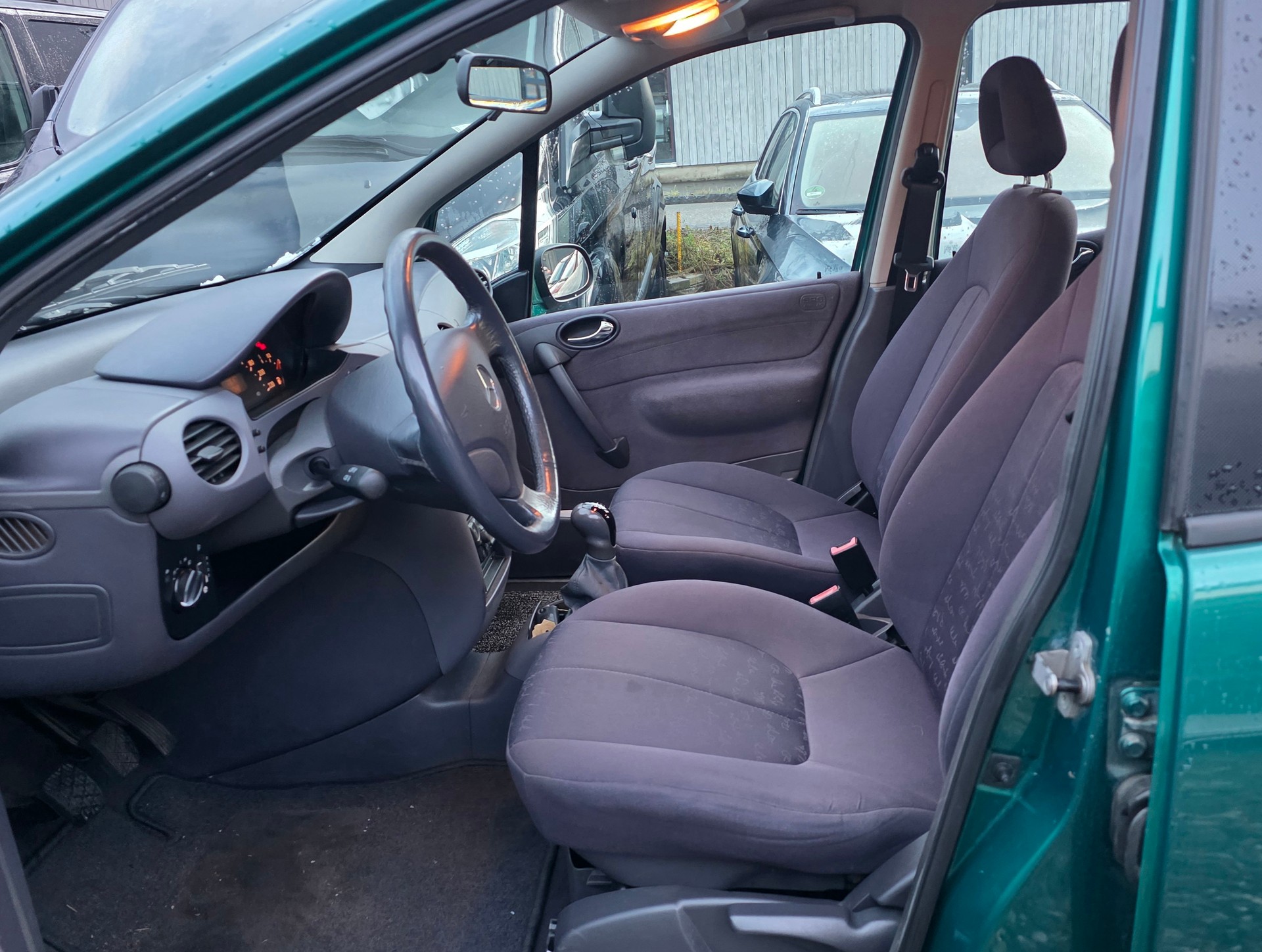 MERCEDES-BENZ A 160 Elégance-image-5