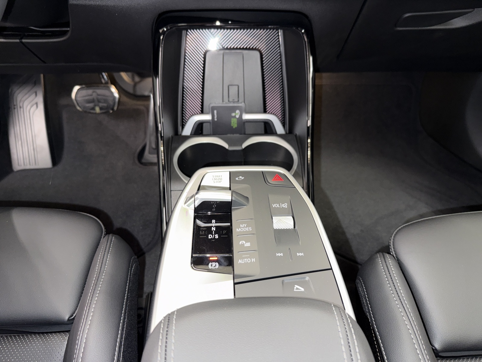 BMW X1 xDrive 30e M Sport Pro-image-16