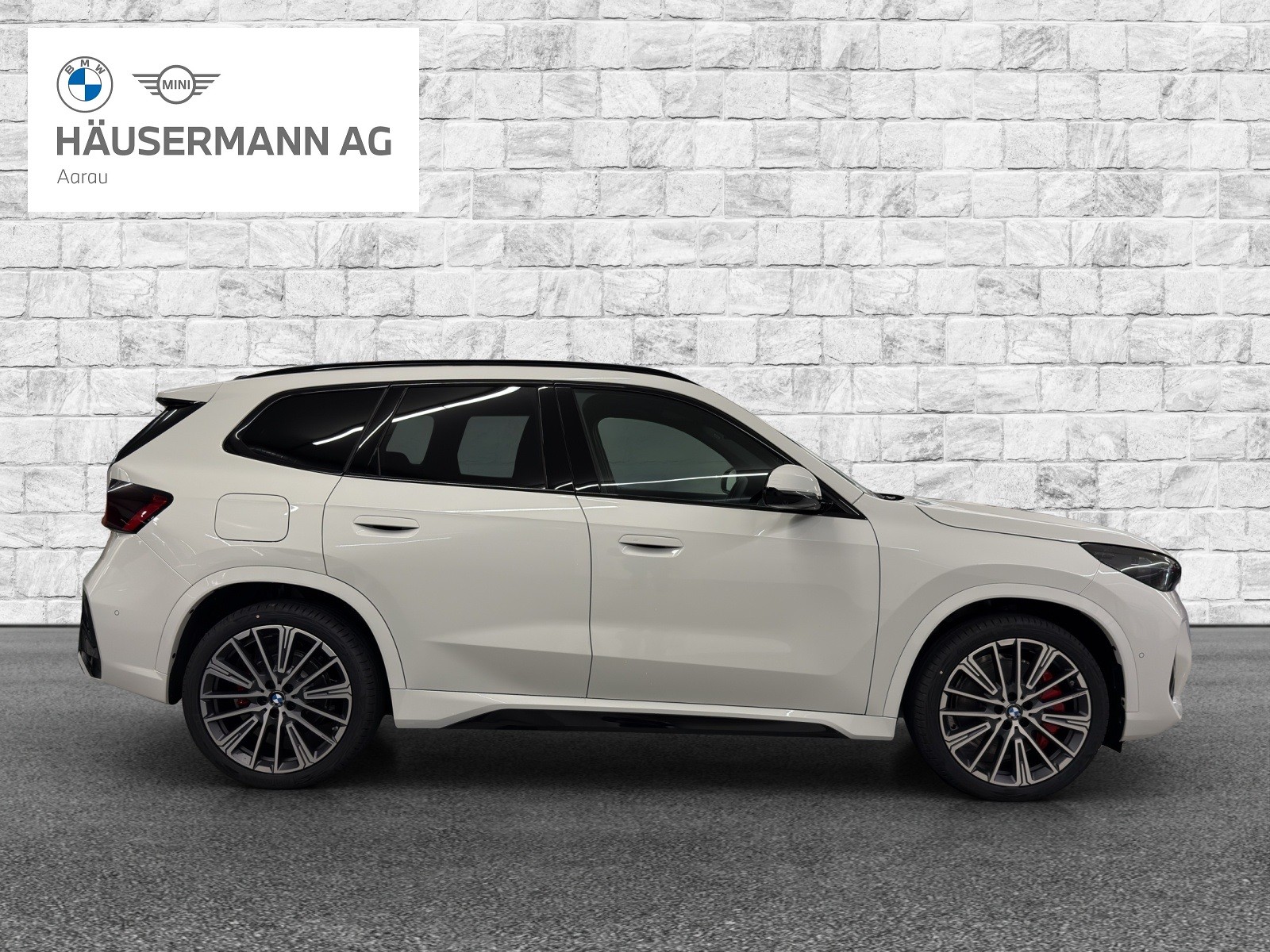 BMW X1 xDrive 30e M Sport Pro-image-3