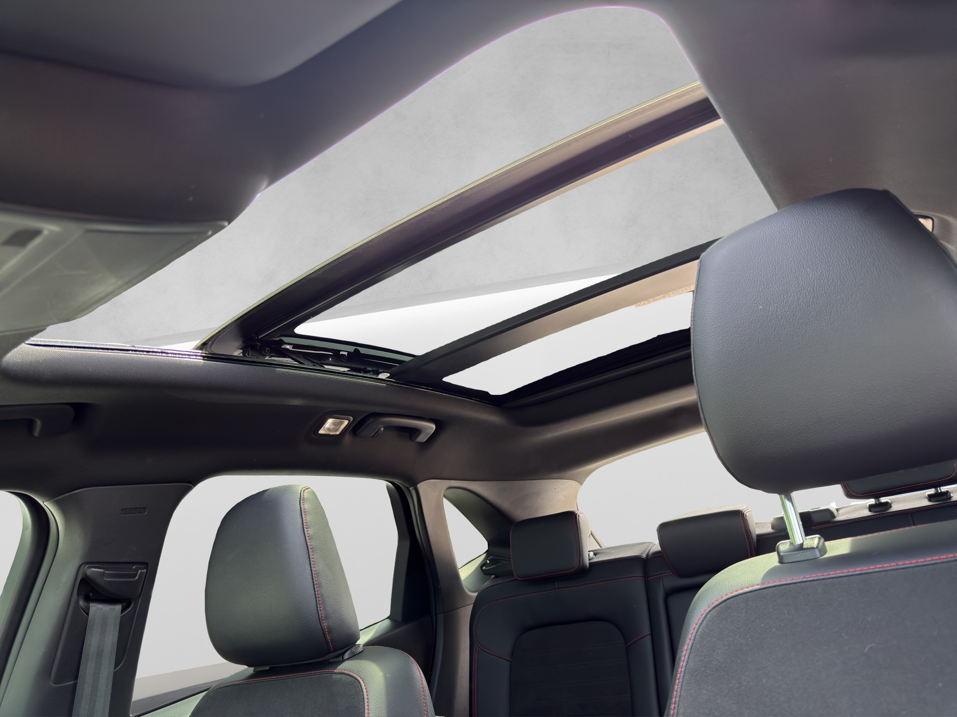 FORD Kuga 2.5 PHEV ST-Line X 2WD-image-8
