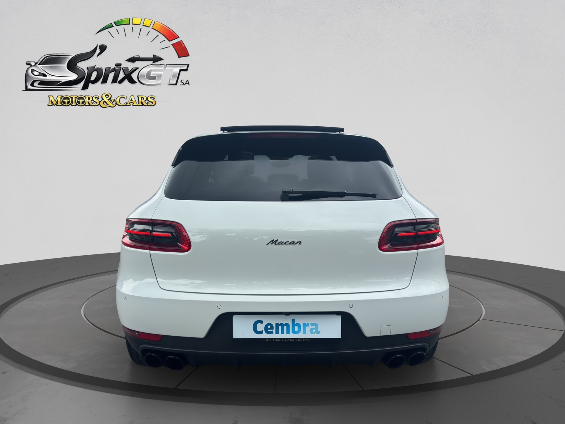 PORSCHE Macan S Diesel PDK-showroom-element-3