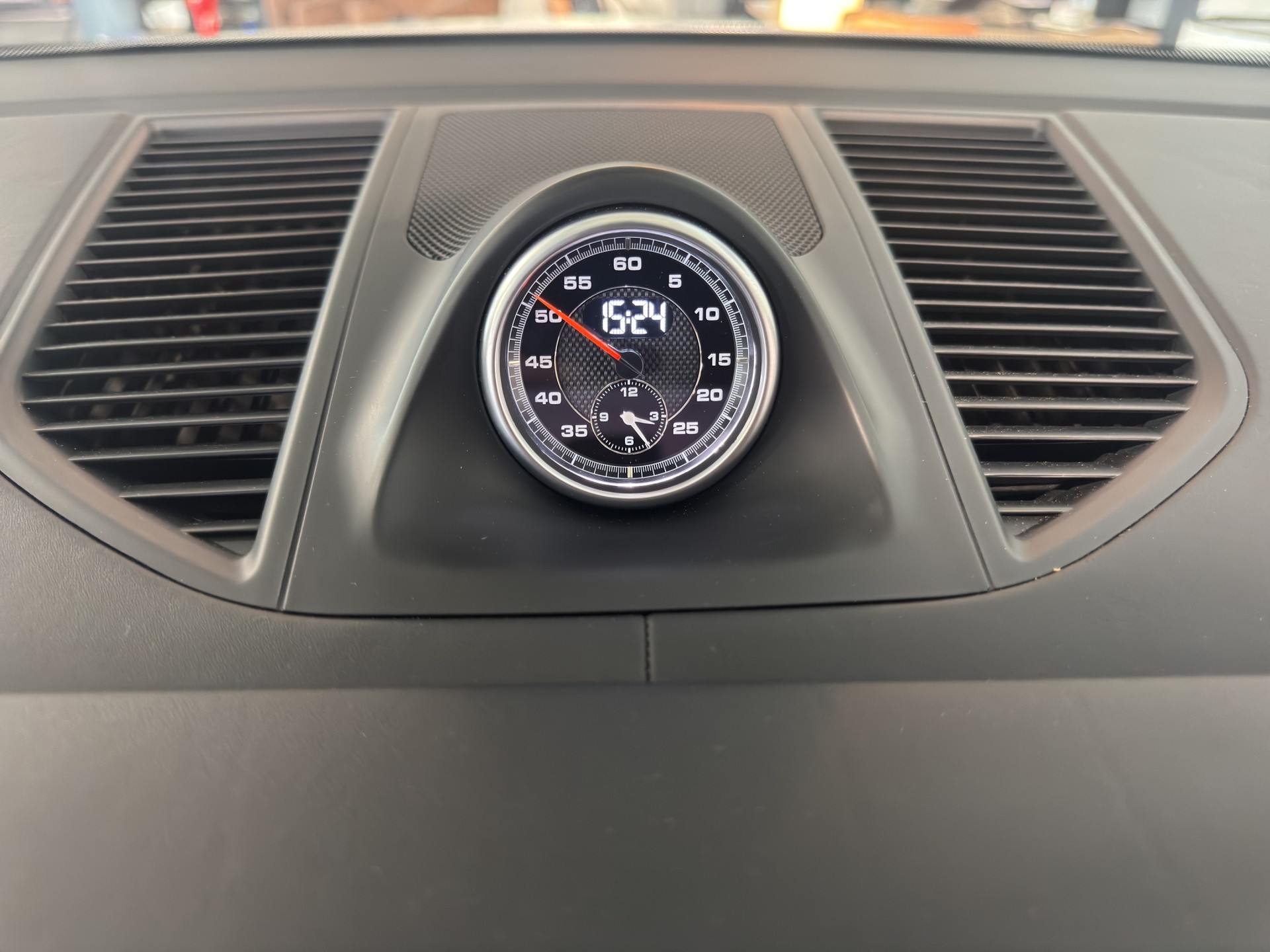 PORSCHE Macan S Diesel PDK-image-24