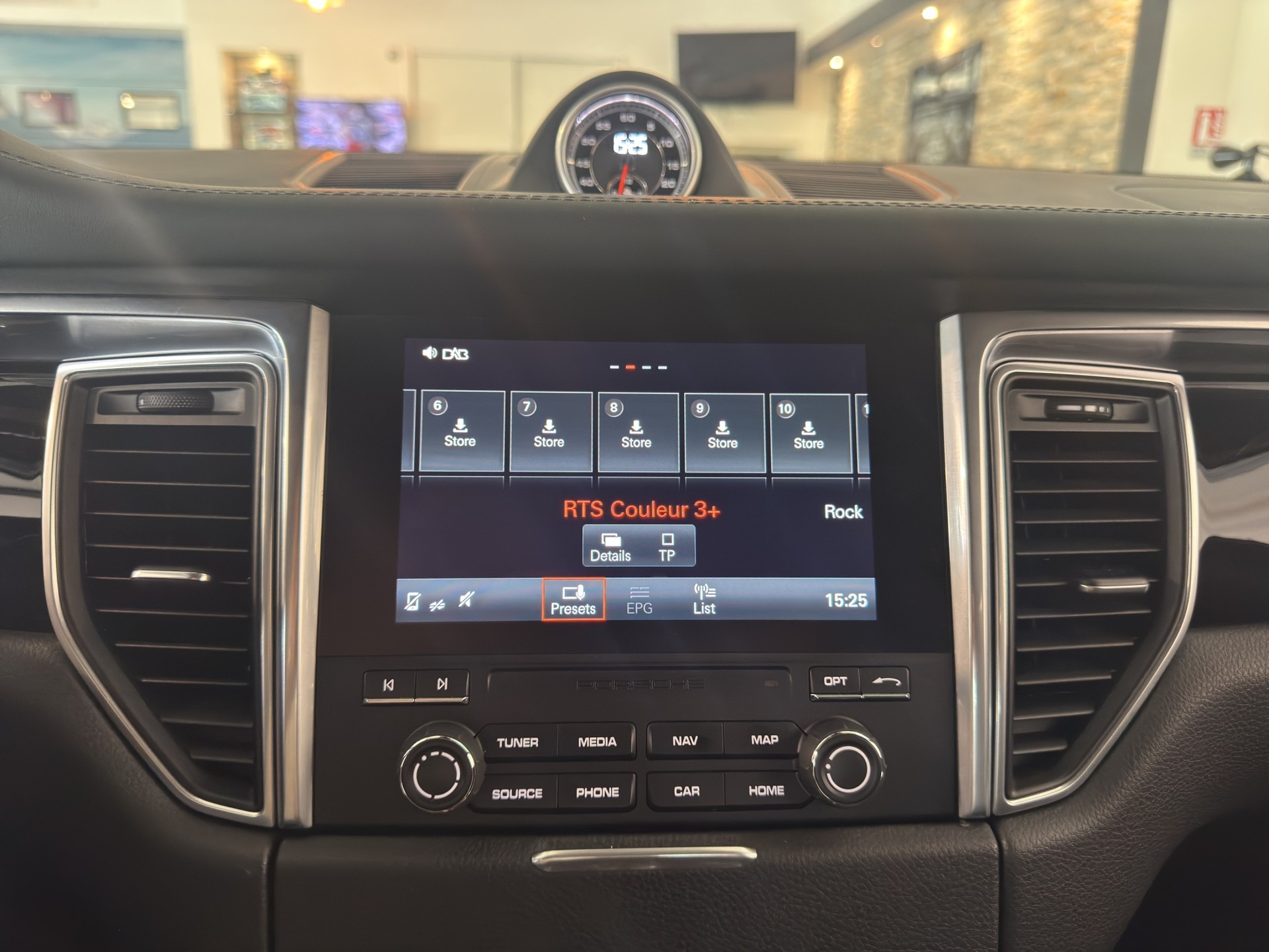 PORSCHE Macan S Diesel PDK-image-27