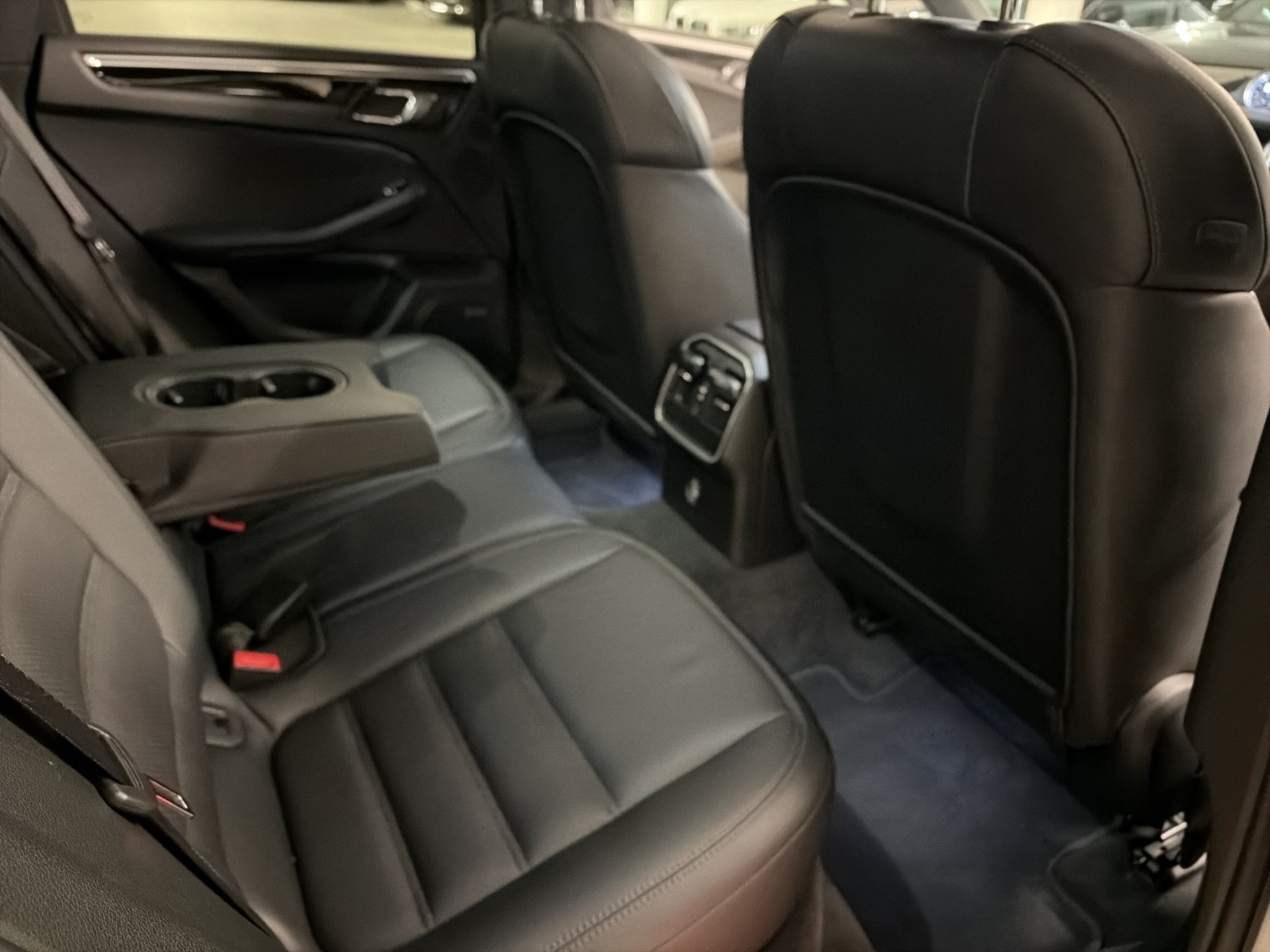 PORSCHE Macan S Diesel PDK-image-16