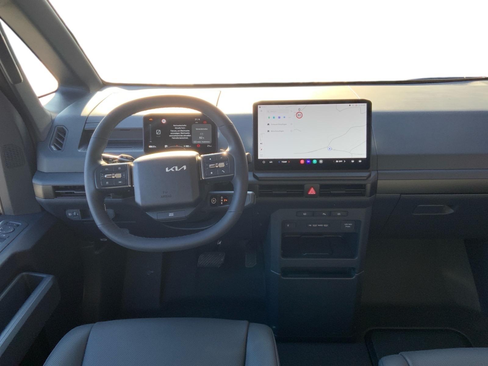 KIA PV5 Passenger 71.2 kWh Plus-image-5