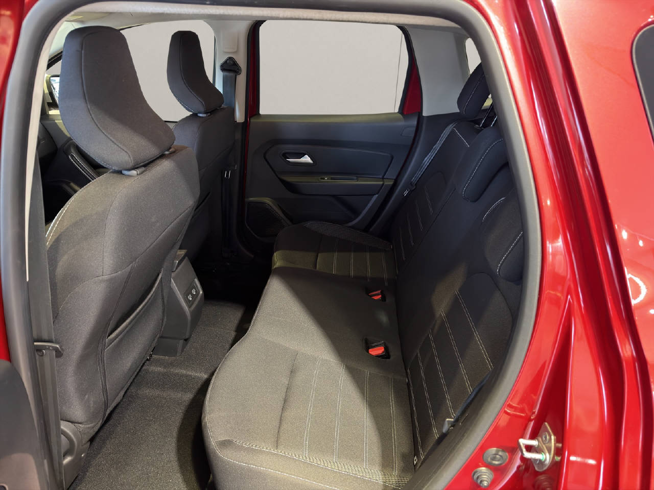 DACIA Duster 1.3 TCe 150 Prestige EDC-image-5