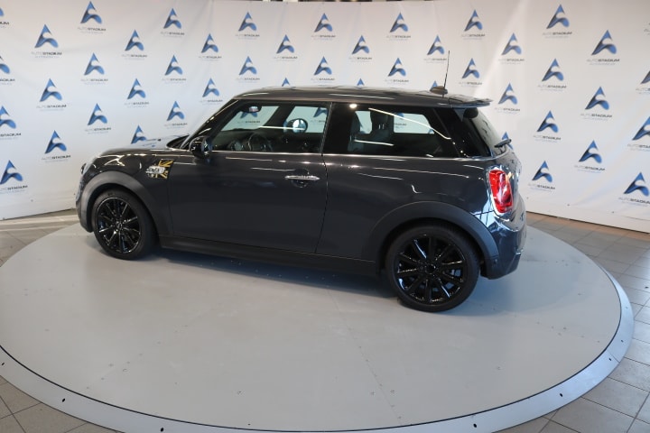 MINI Cooper S Steptronic-image-16