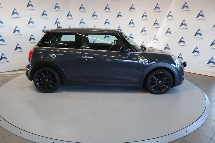 MINI Cooper S Steptronic-image-21