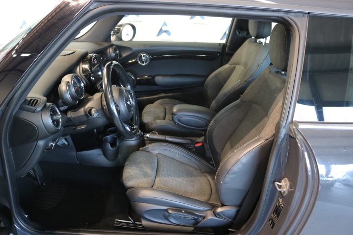 MINI Cooper S Steptronic-image-24