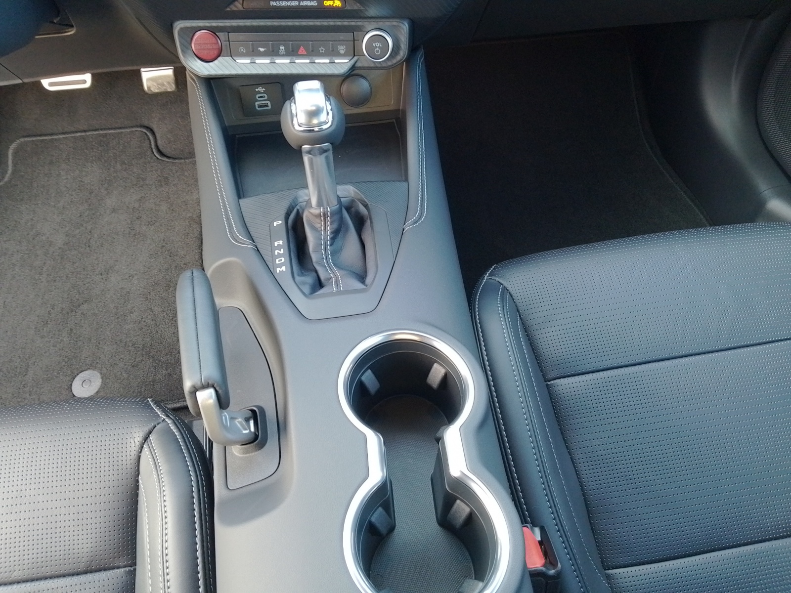 FORD Mustang Convertible 5.0 V8 GT-image-8