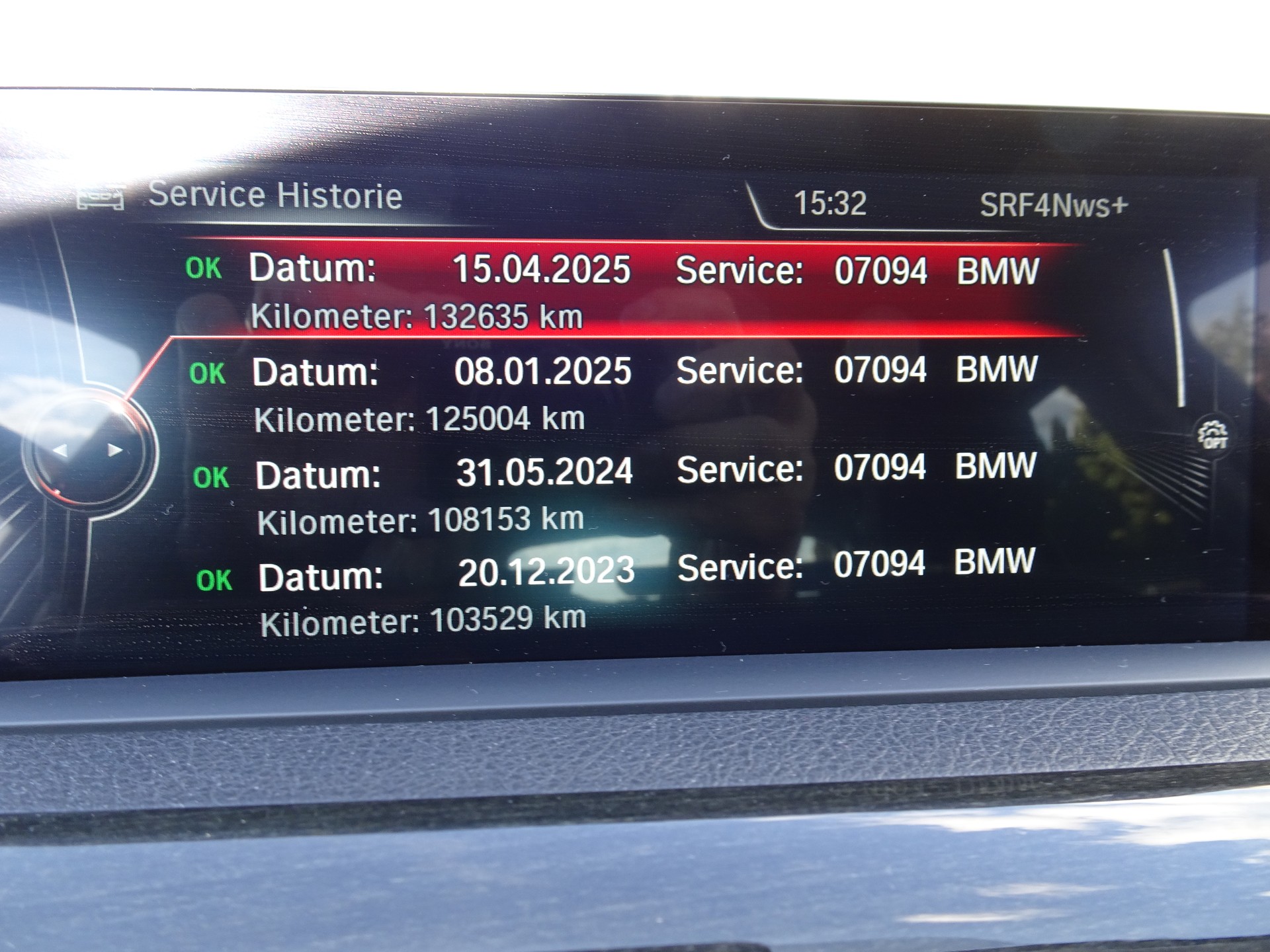 BMW 320d xDrive Touring Sport Line Steptronic-image-13