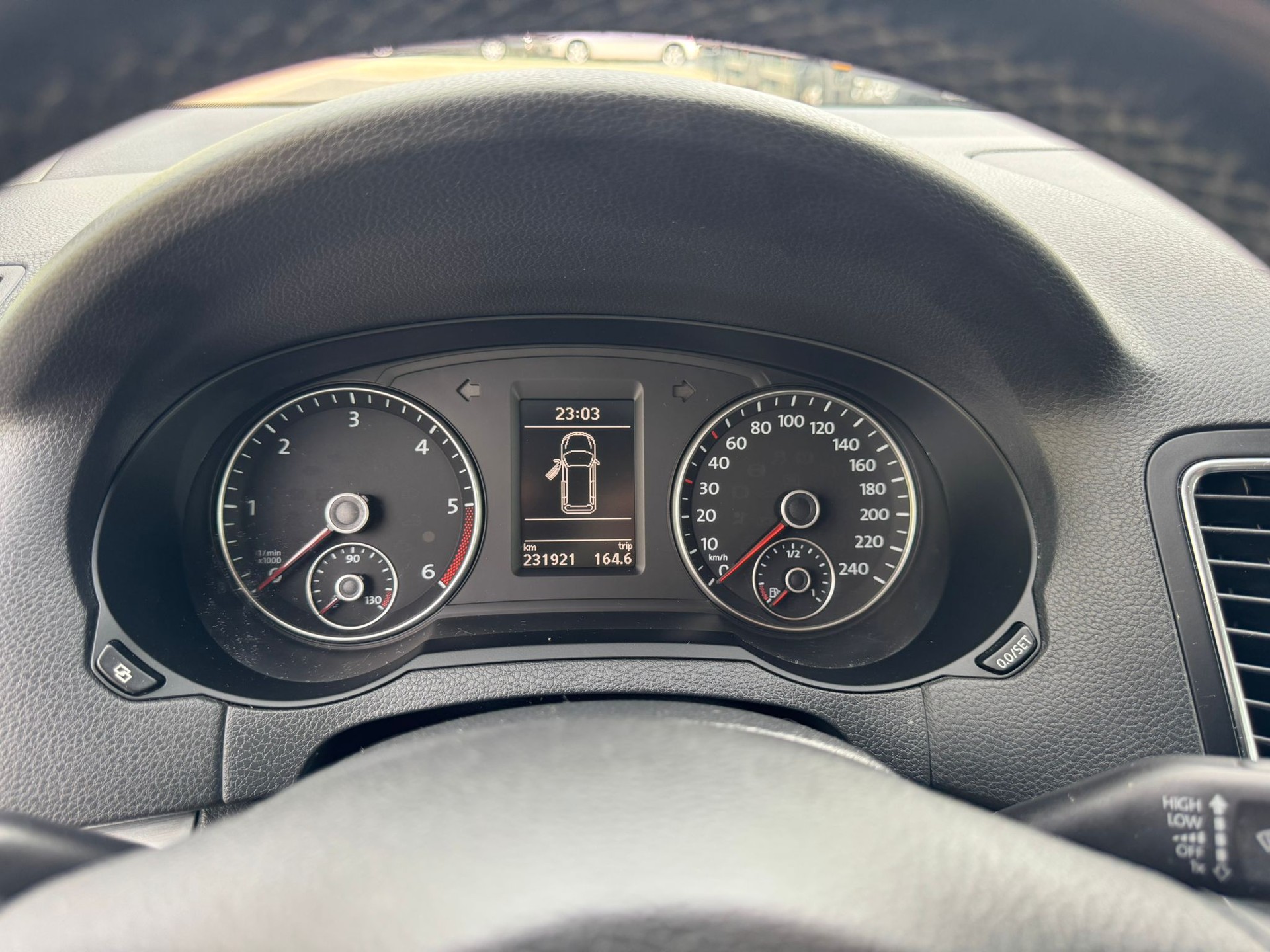 VW Sharan 2.0 TDI BlueMotion Technology Highline-image-18
