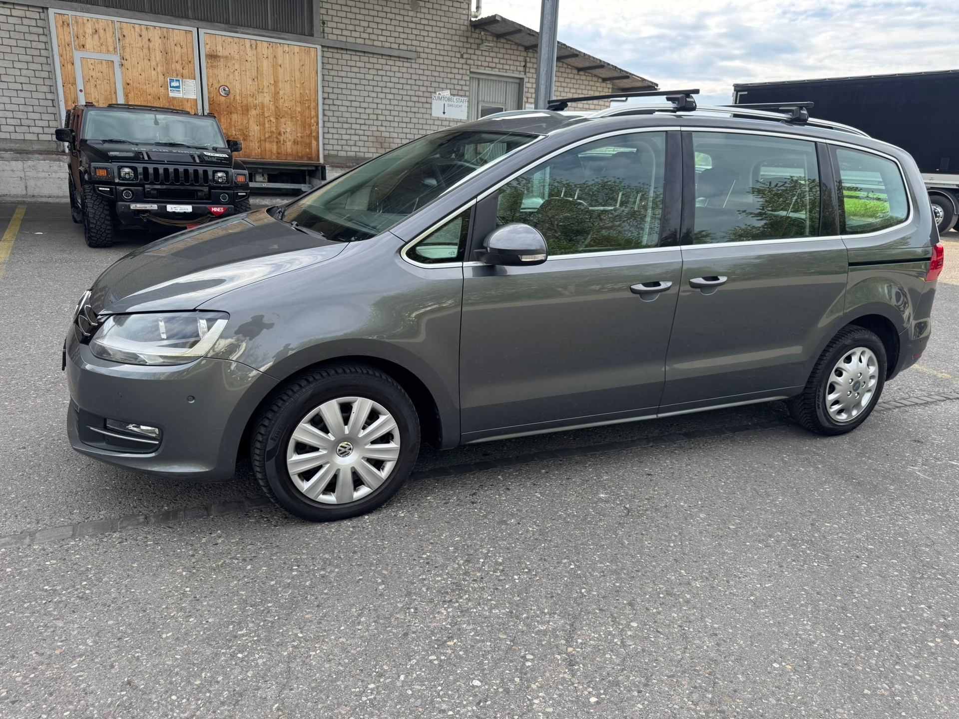 VW Sharan 2.0 TDI BlueMotion Technology Highline-image-1