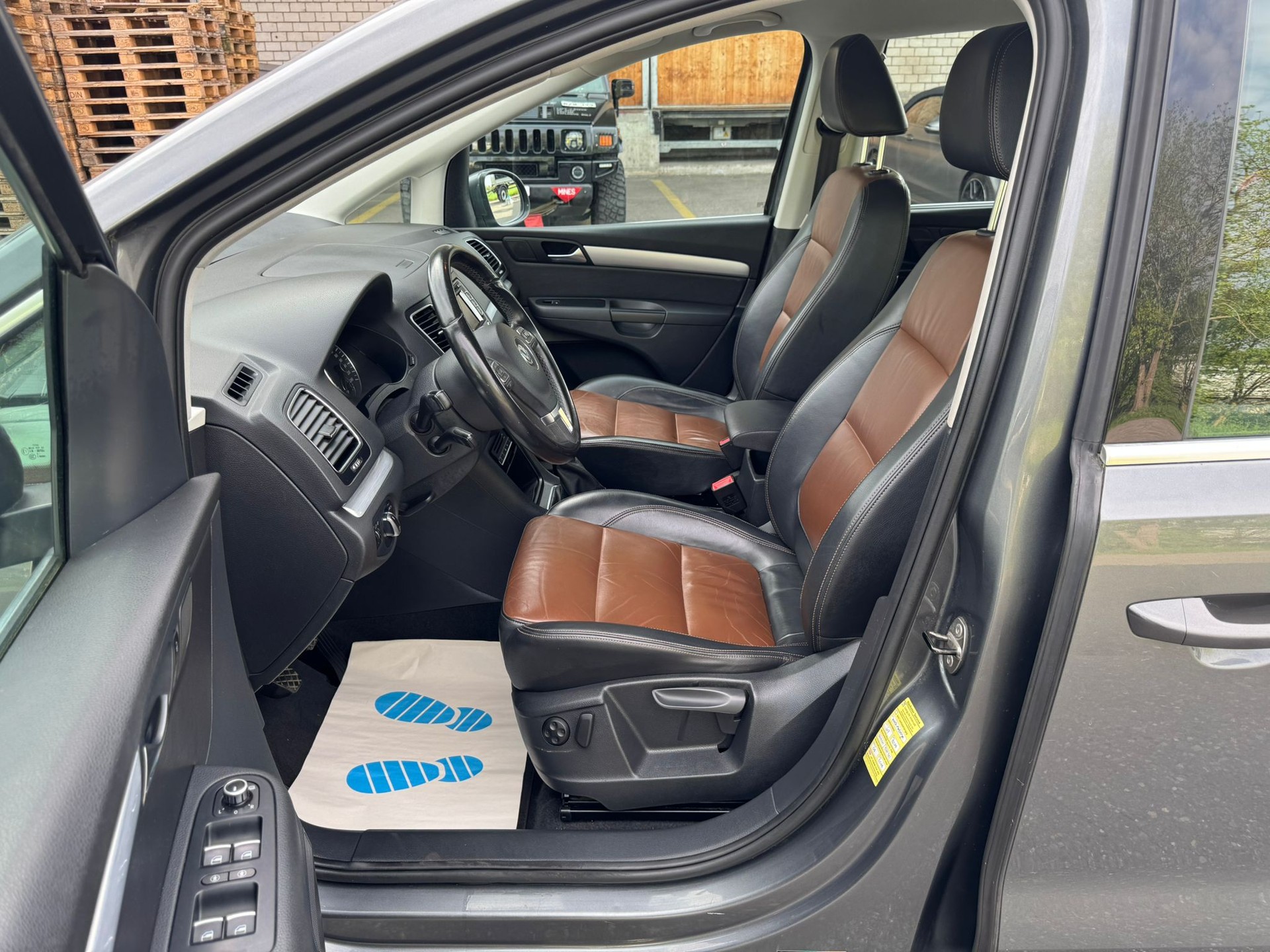 VW Sharan 2.0 TDI BlueMotion Technology Highline-image-11
