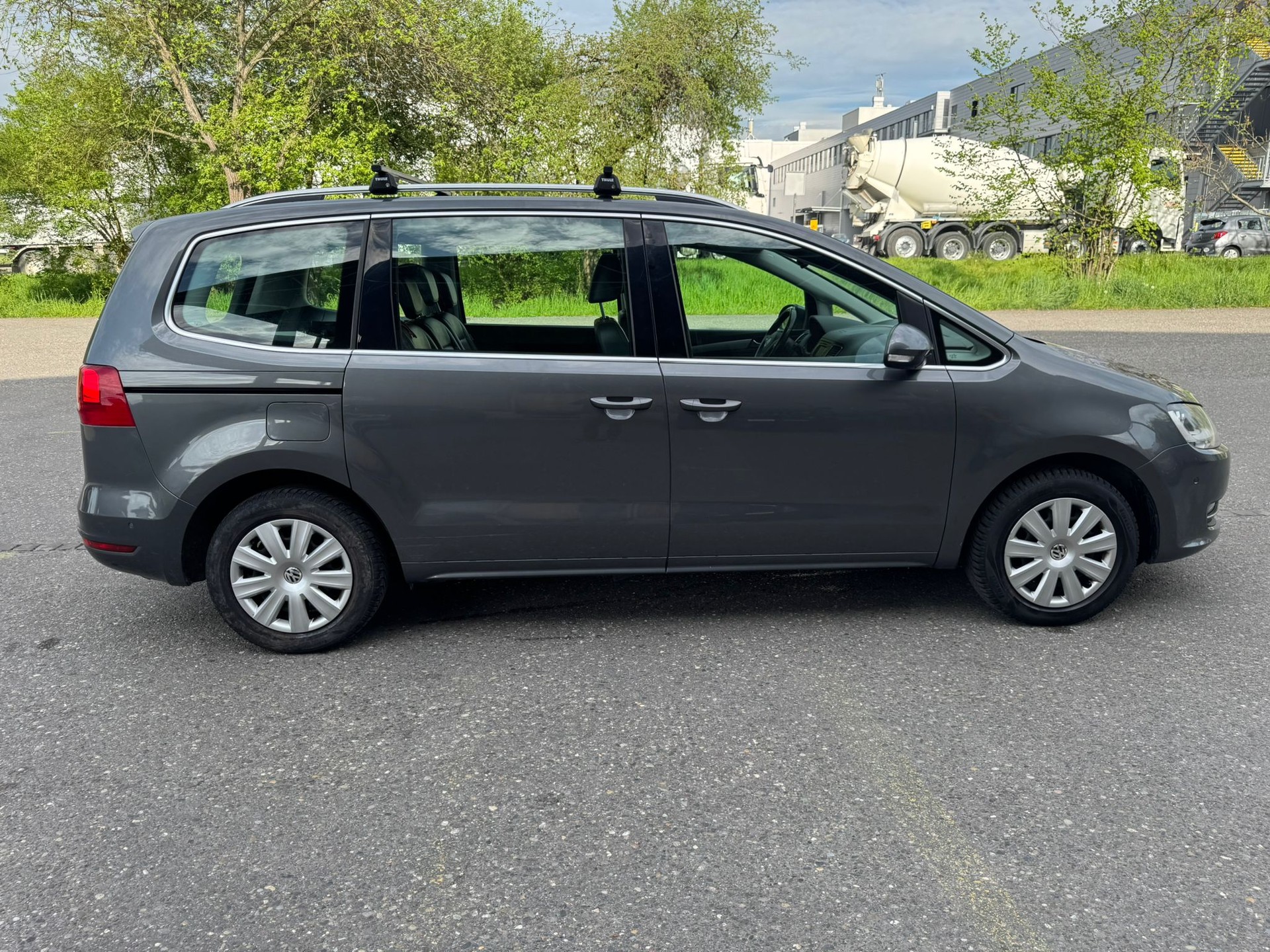 VW Sharan 2.0 TDI BlueMotion Technology Highline-image-8