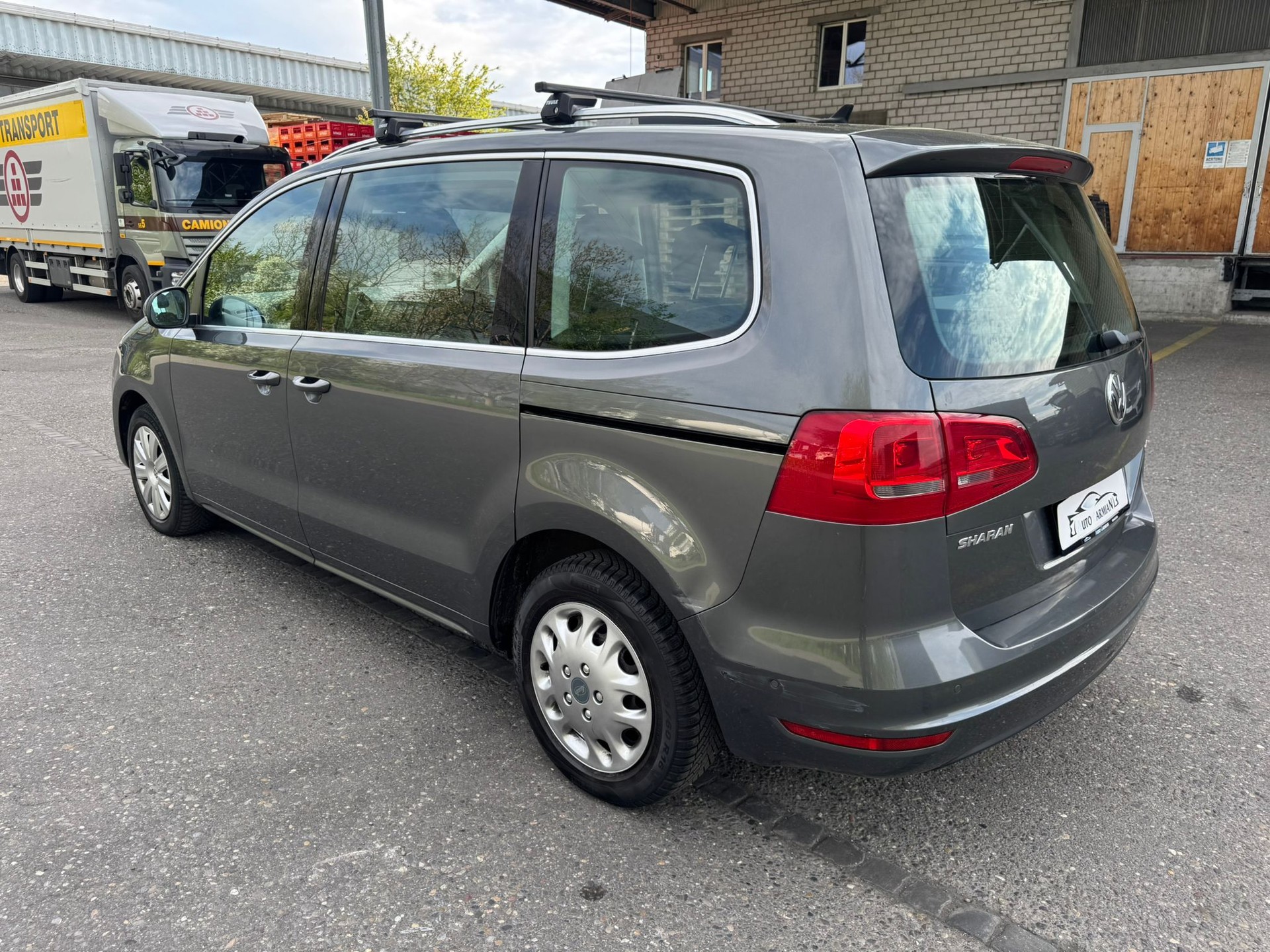 VW Sharan 2.0 TDI BlueMotion Technology Highline-image-4