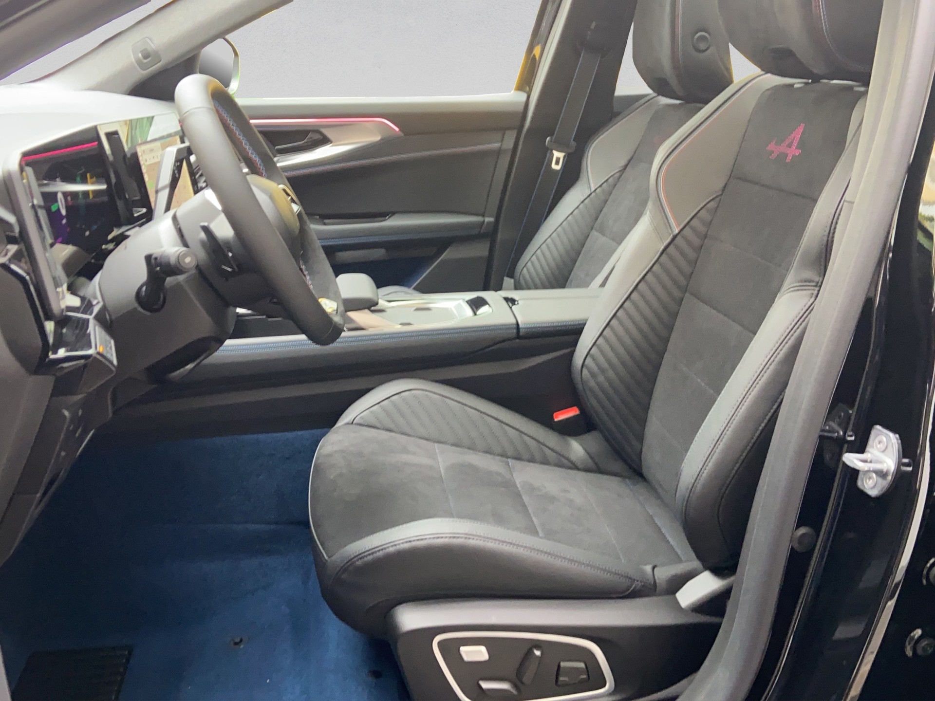 RENAULT Rafale 1.2 E-Tech Plug-in Hybrid 300 4x4 Atelier Alpine-image-7
