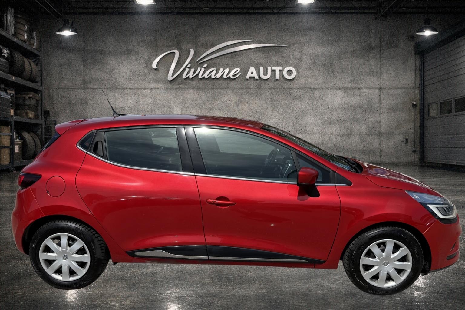 RENAULT Clio 1.2 16V T Intens EDC-image-4