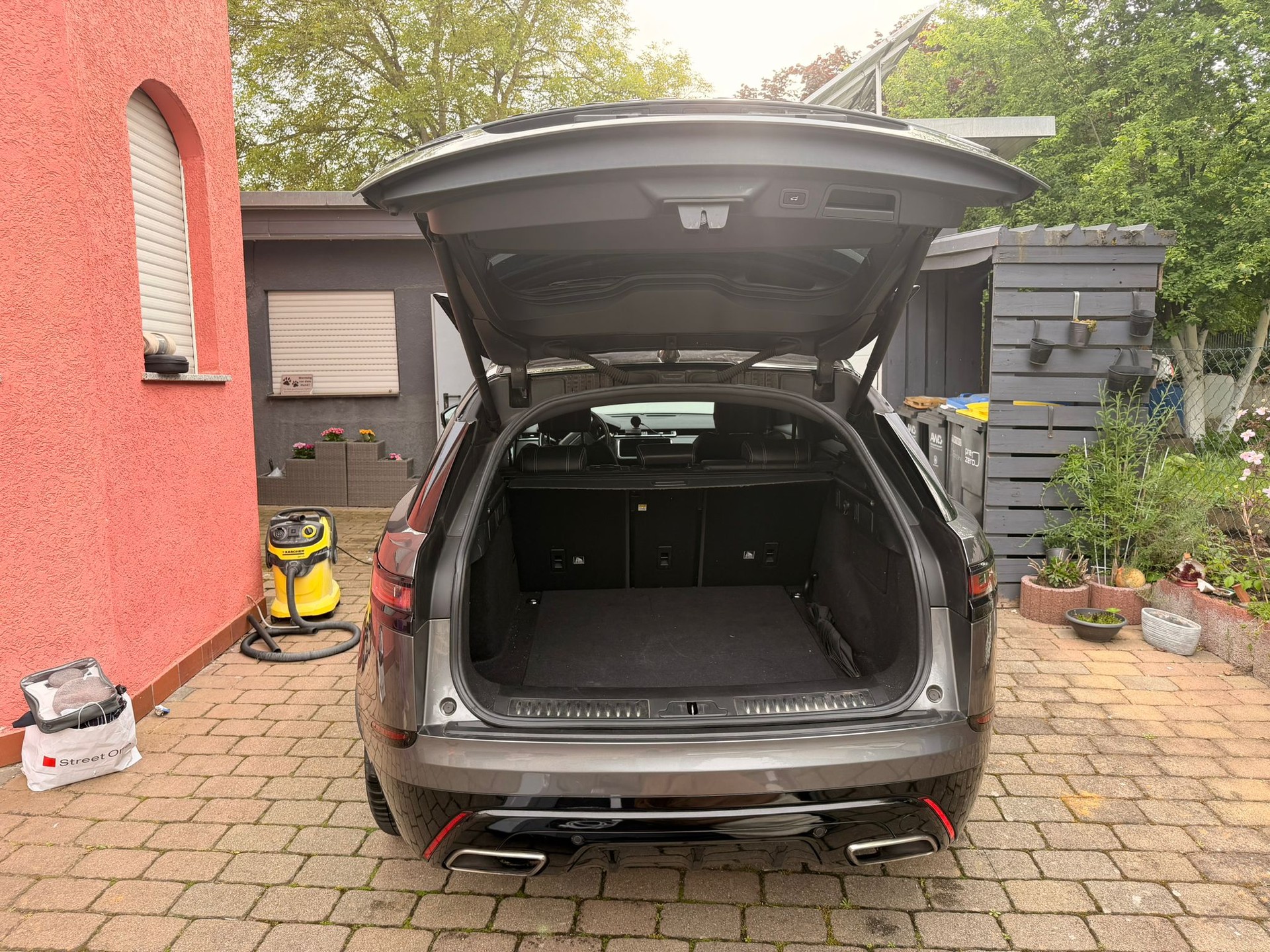 LAND ROVER Range Rover Velar R-Dynamic D 300 HSE Automatic-image-5