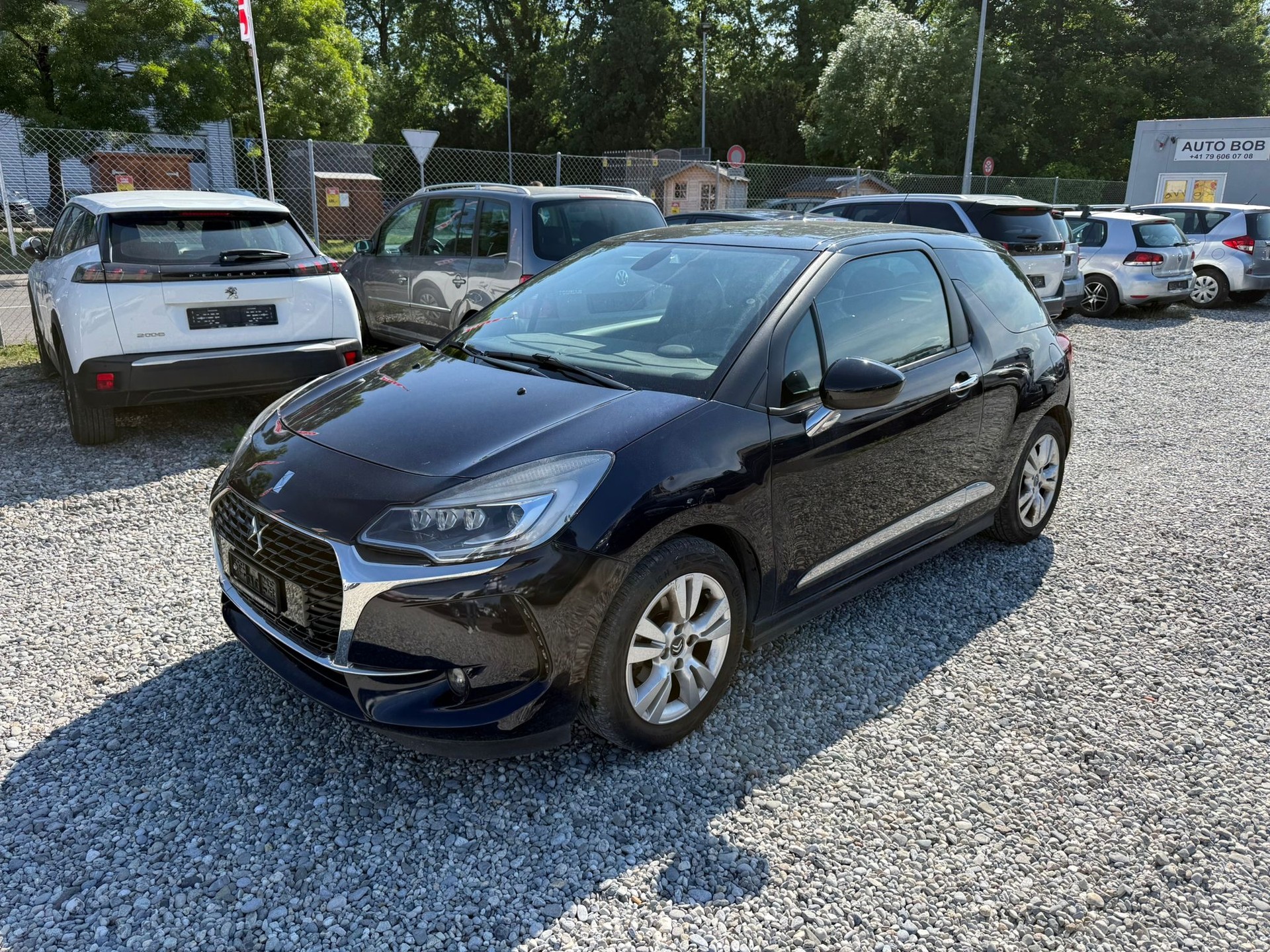 DS AUTOMOBILES DS 3 1.2 THP STT-image-1