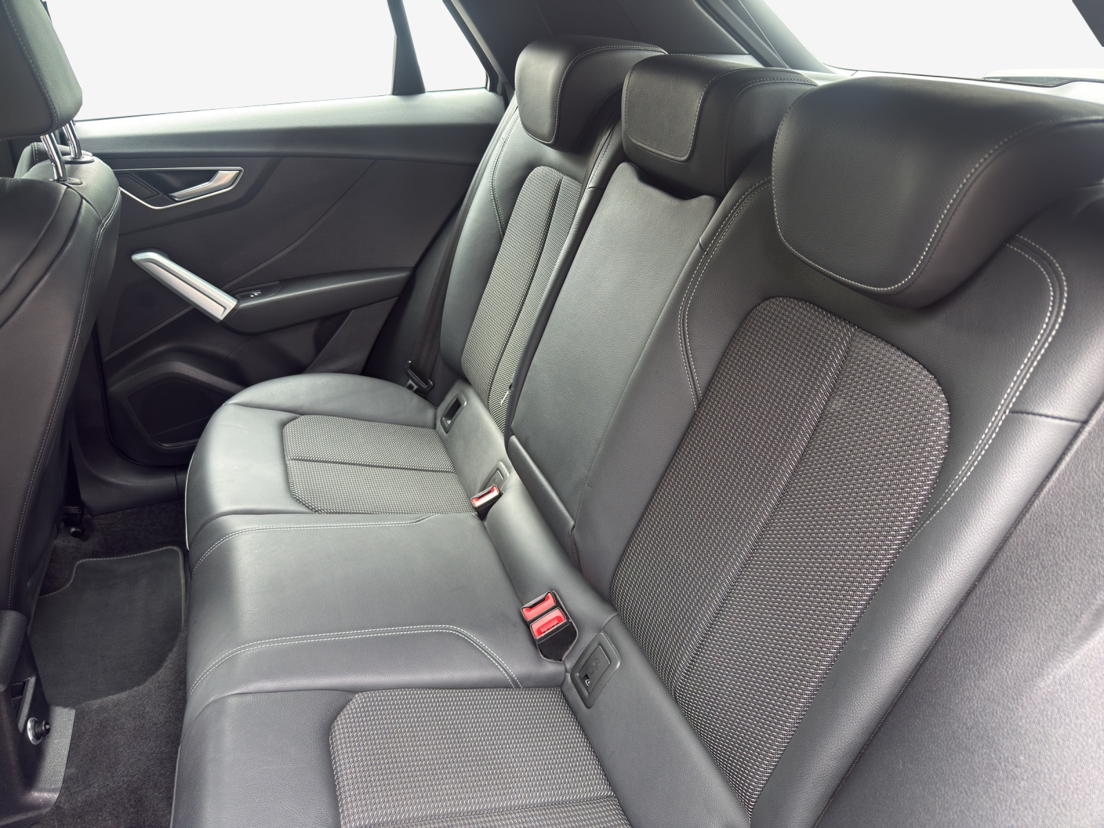 AUDI Q2 40 TFSI Sport quattro S-tronic-image-11
