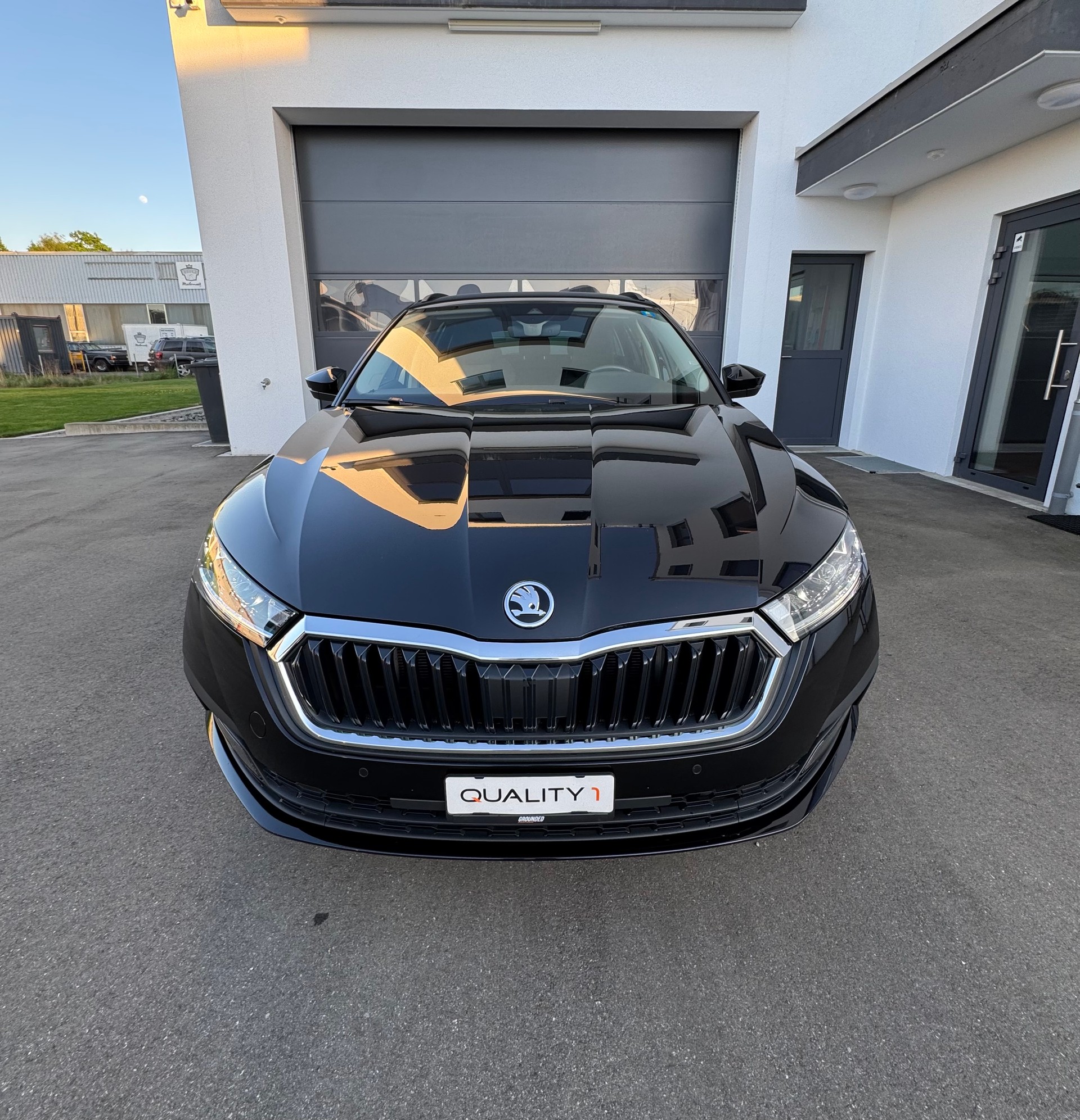 SKODA Octavia Combi 1.5 TSI mHEV DSG Ambition-image-1