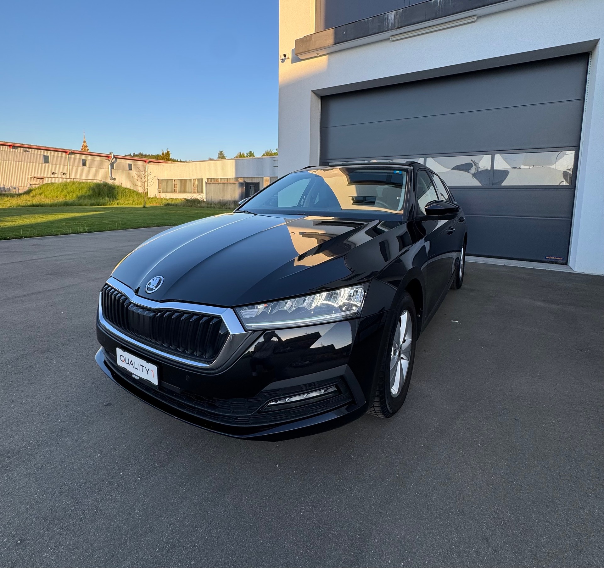 SKODA Octavia Combi 1.5 TSI mHEV DSG Ambition