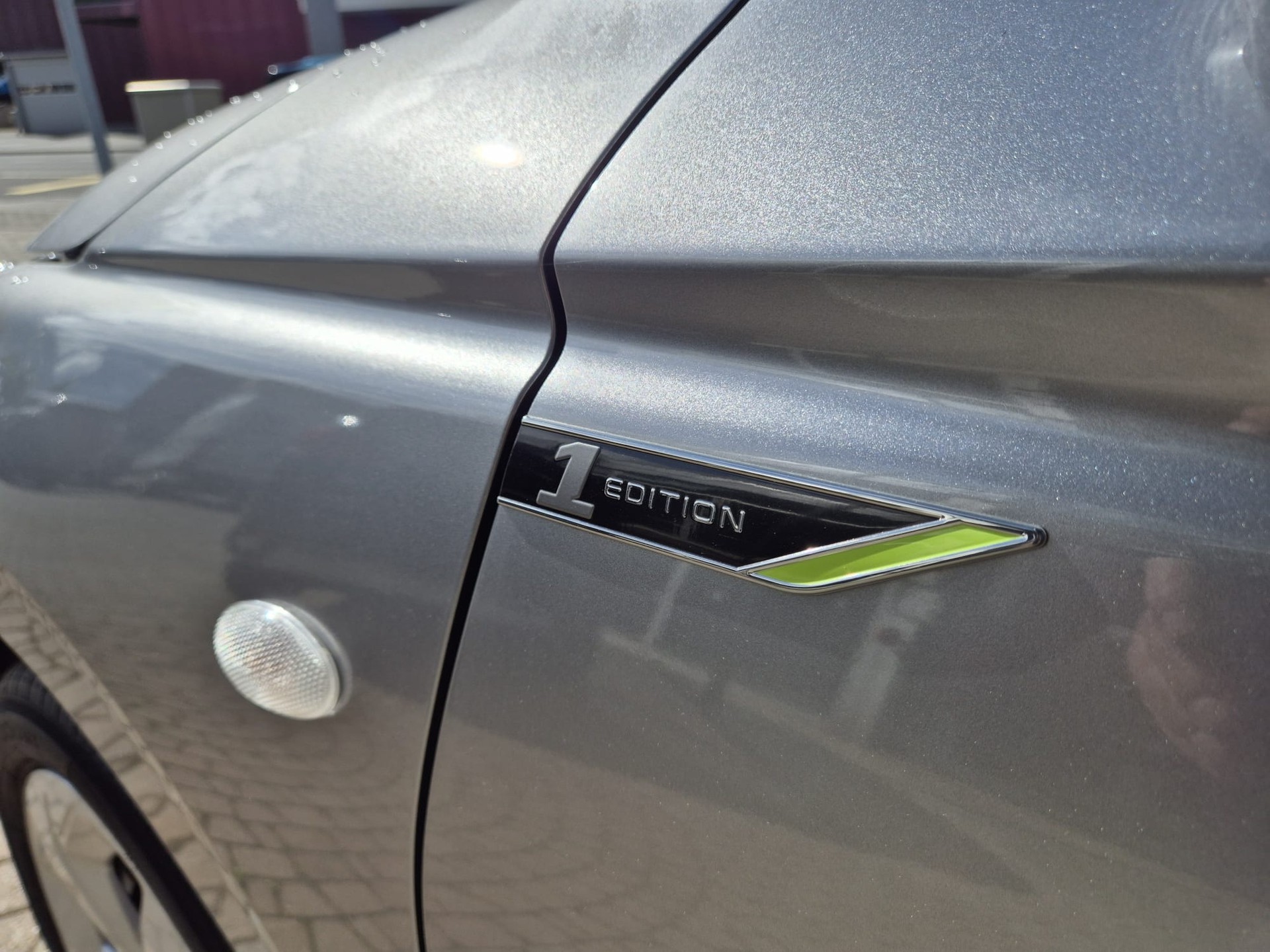 SUZUKI Swift 1.2 1st Edition Hybrid CVT-image-9