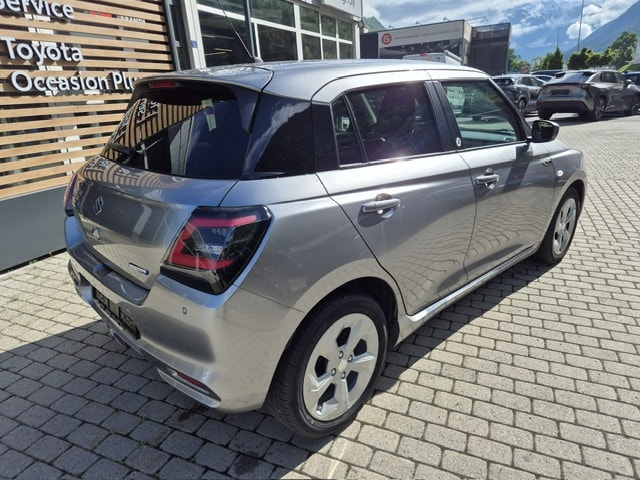 SUZUKI Swift 1.2 1st Edition Hybrid CVT-image-3