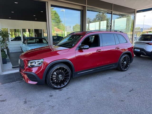 MERCEDES-BENZ GLB 35 AMG 4Matic 8G-Tronic-image-3