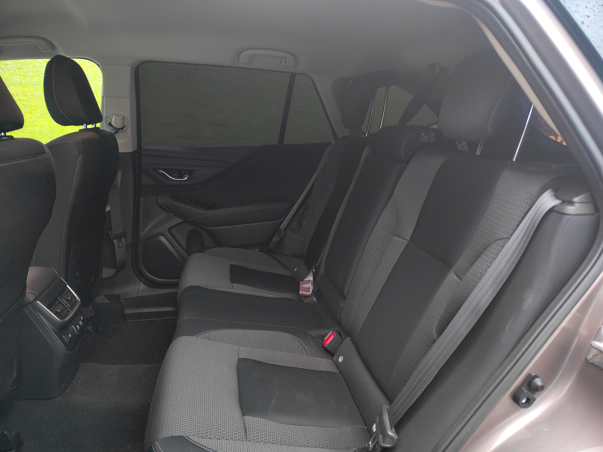 SUBARU Outback 2.5i Swiss Plus AWD Lineartronic-showroom-element-3