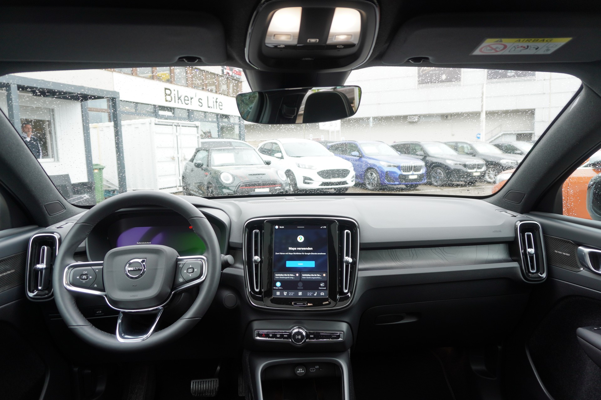 VOLVO C40 Recharge P8 Twin AWD Pure Electric Ultimate-image-17