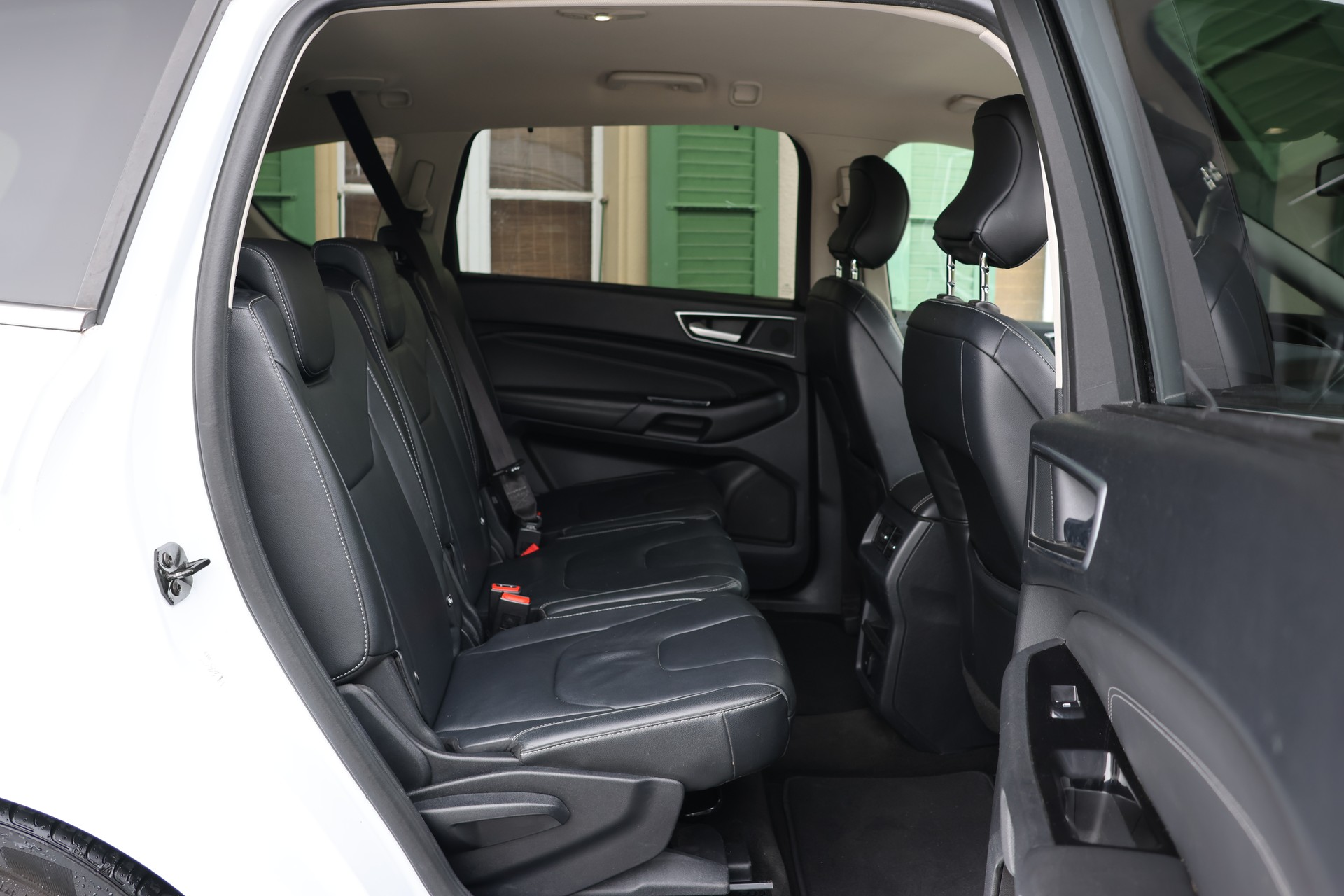 FORD S-Max 2.0 TDCi ST-Line AWD PowerShift 7 Plätzer mit AHK-image-13
