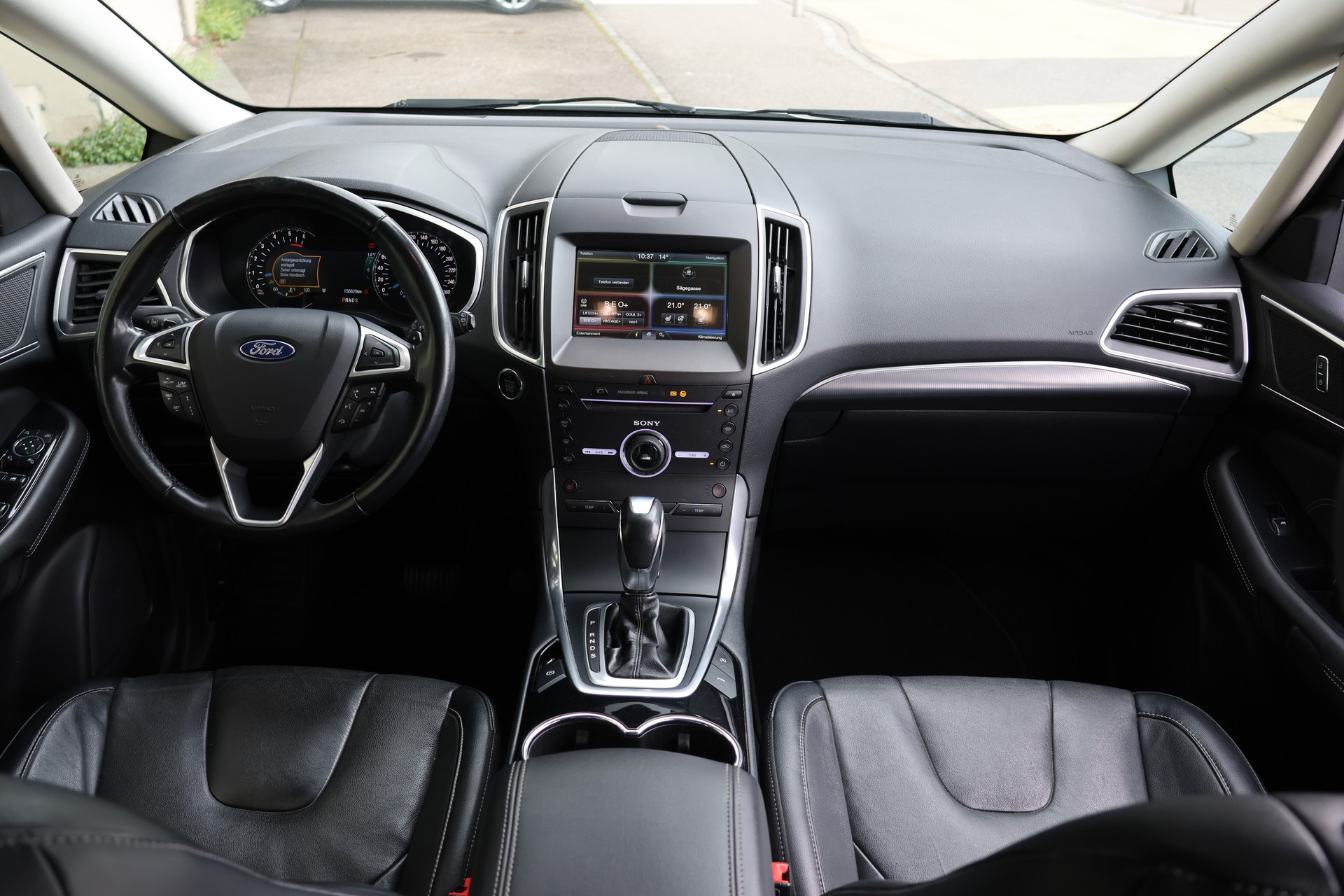 FORD S-Max 2.0 TDCi ST-Line AWD PowerShift 7 Plätzer mit AHK-image-16