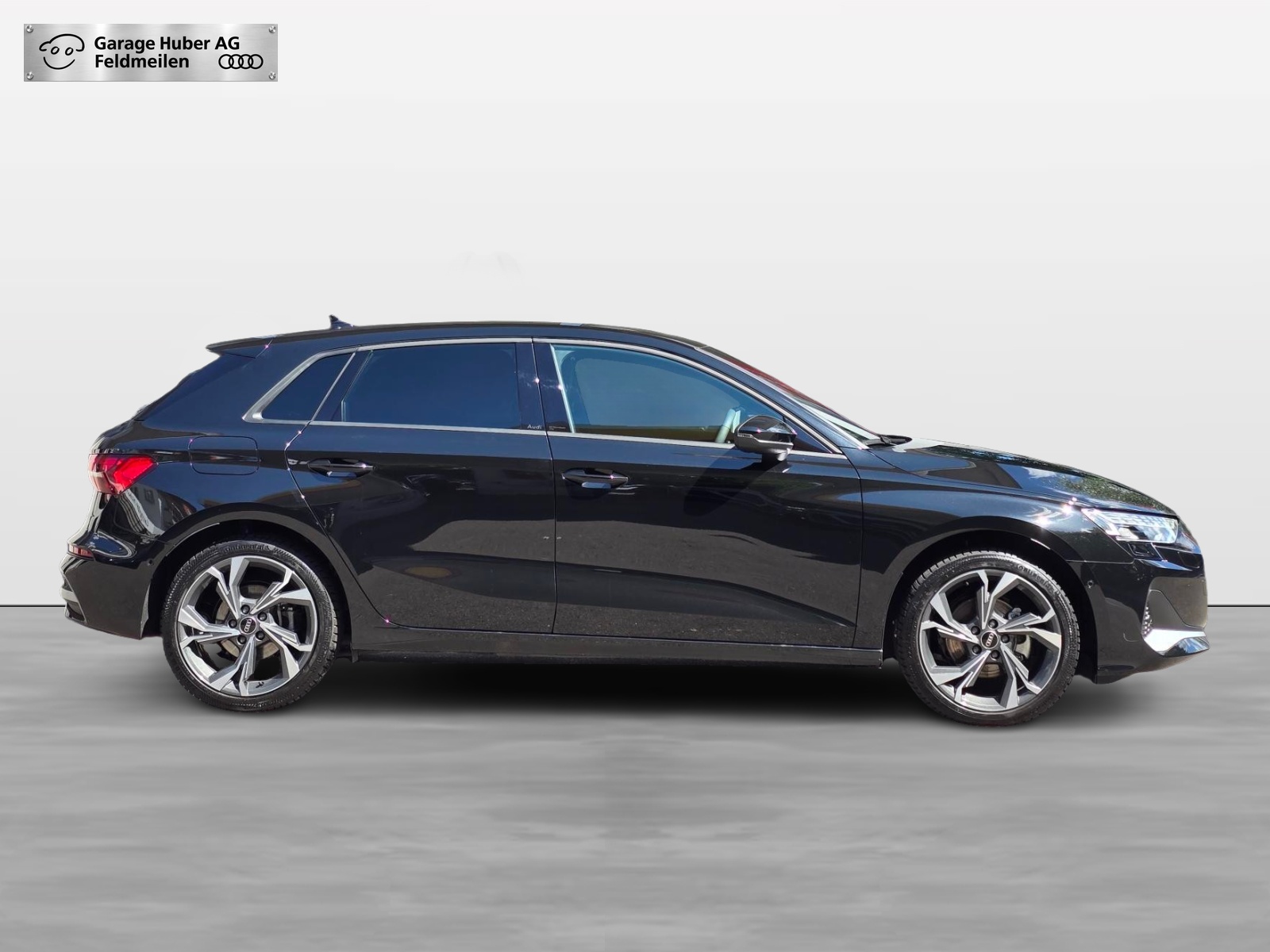 AUDI A3 Sportback 35 TFSI advanced Attraction S-tronic-image-1