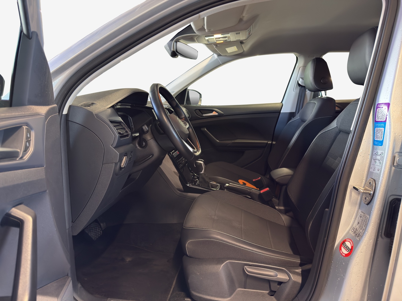 VW T-Cross 1.0 TSI Life Limited DSG-image-7