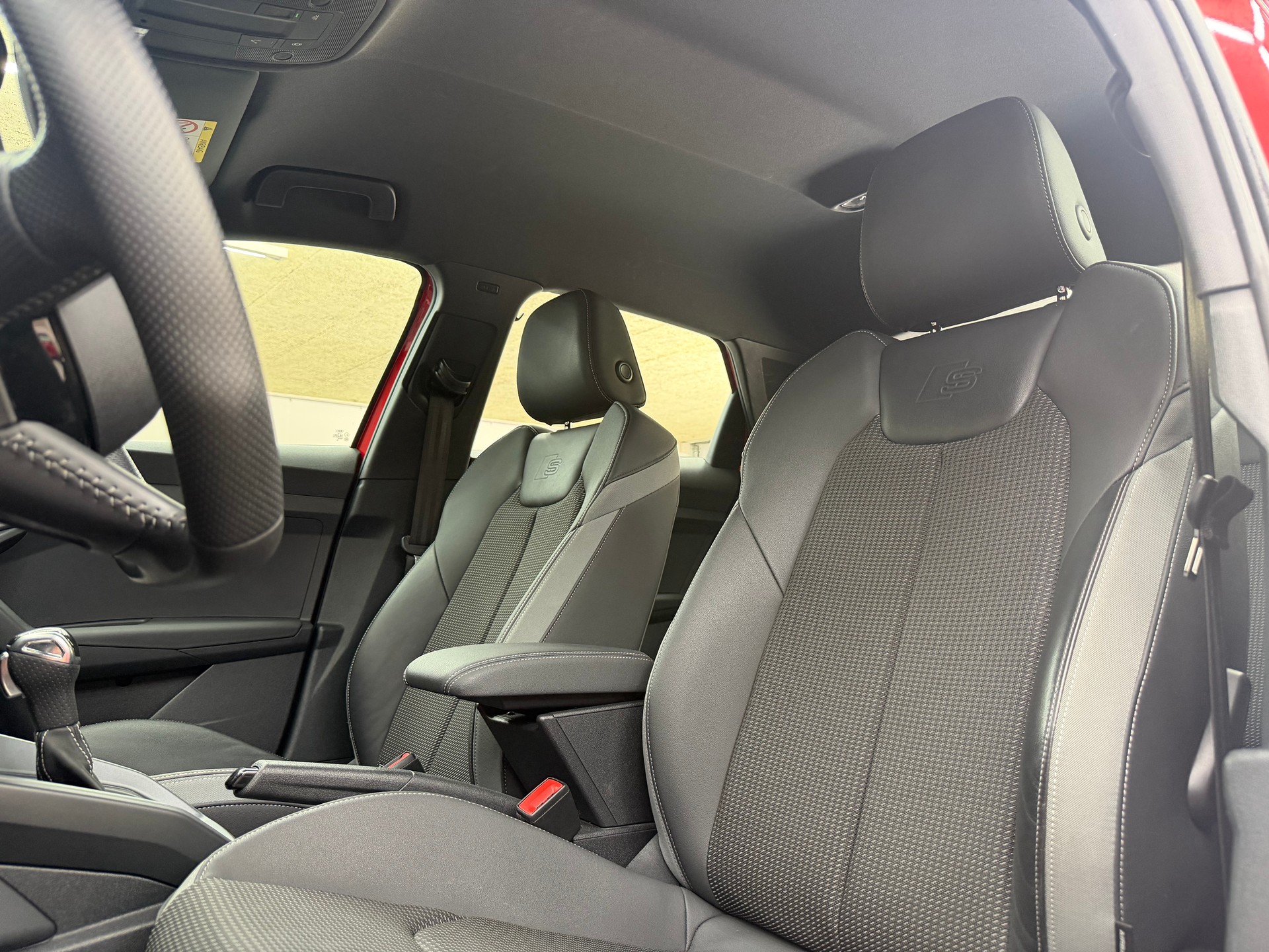 AUDI A1 Sportback 40 TFSI S Line S-tronic-image-10
