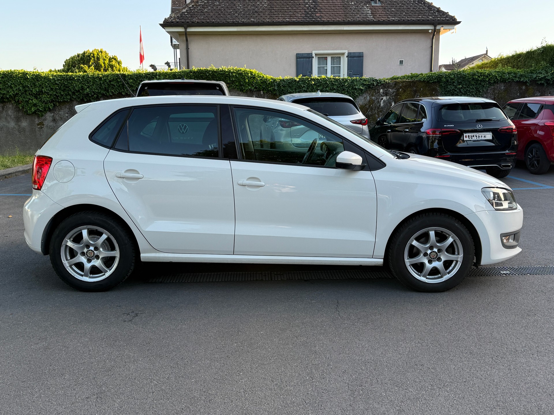 VW Polo 1.4 16V Highline DSG - Automatique - Kit Courroie de Distribution + Pompe à eau Faite à 121’810 Km - Expertisé : 03.03.2025-image-14
