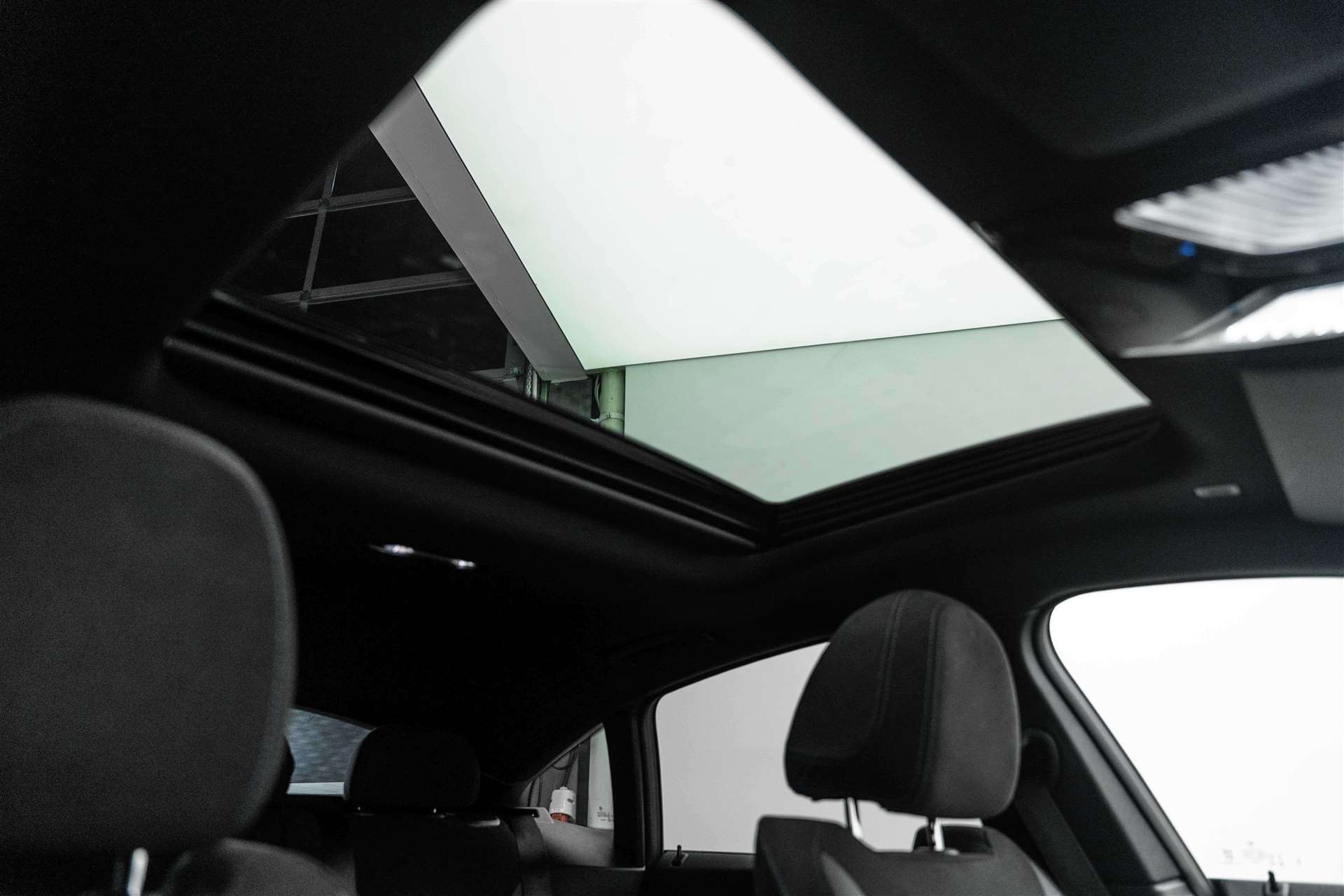 BMW 430i xDrive Gran Coupé M Sport Steptronic-image-11