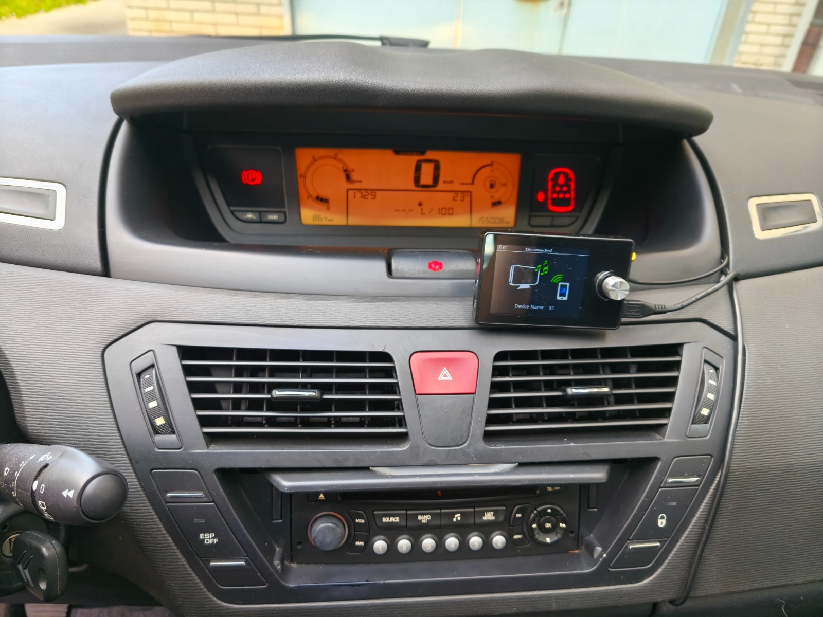 CITROEN Grand C4 Picasso 1.6 HDI 16V Attraction-image-11