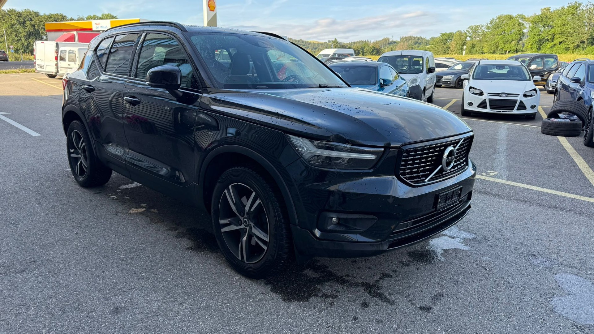 VOLVO XC40 T4 AWD R-Design Geartronic-image-2