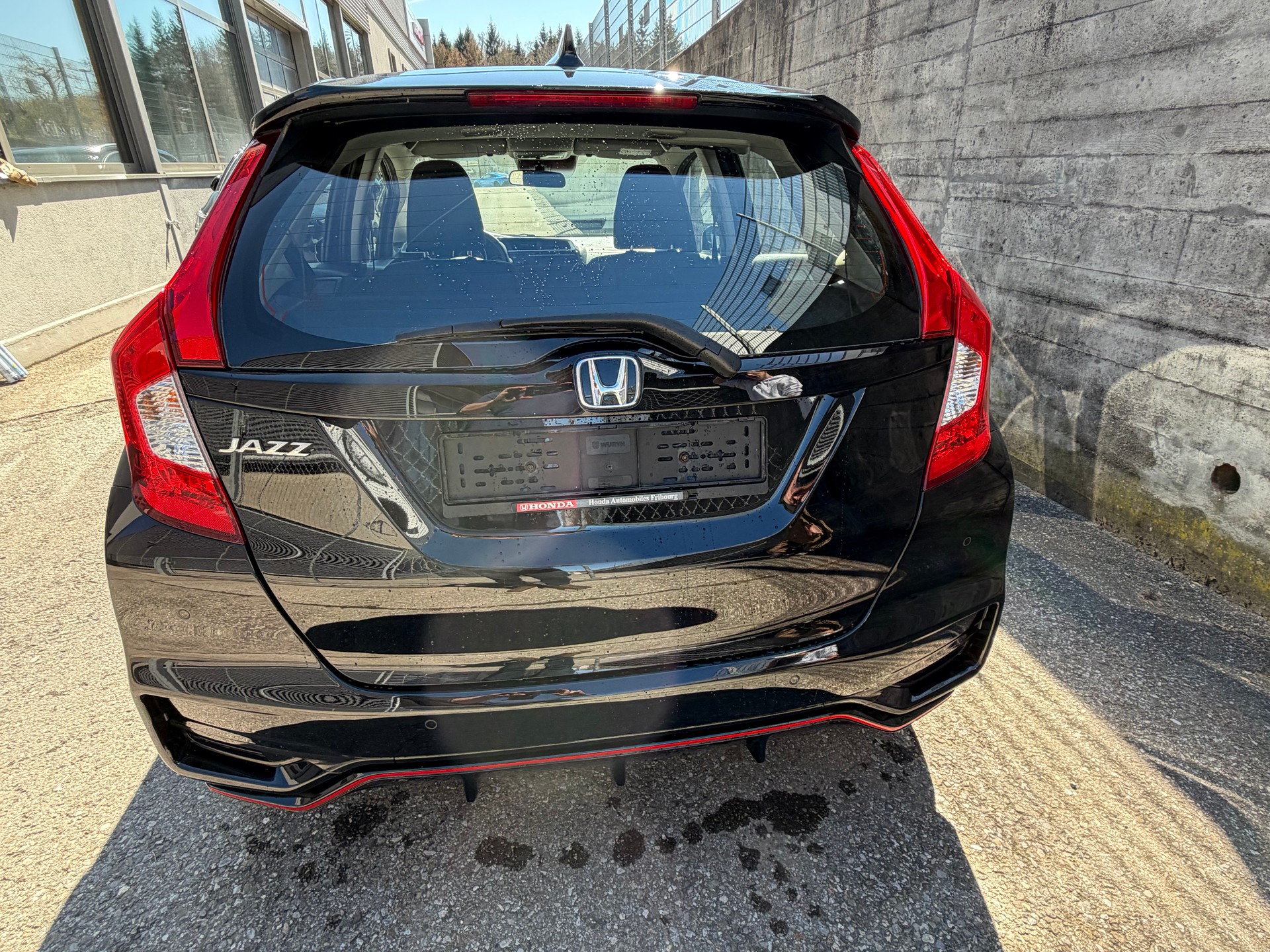 HONDA Jazz 1.5i-VTEC Dynamic-image-4