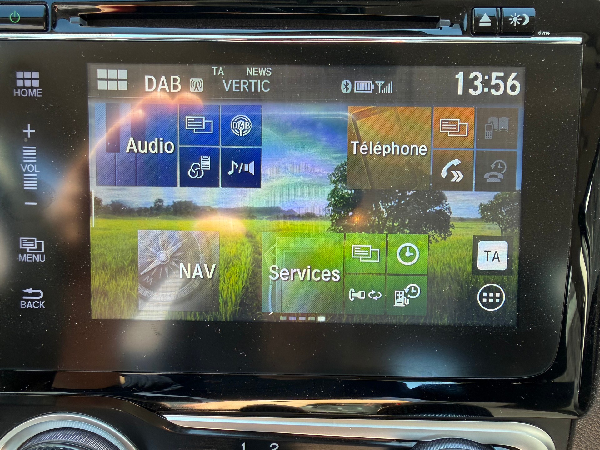 HONDA Jazz 1.5i-VTEC Dynamic-image-13