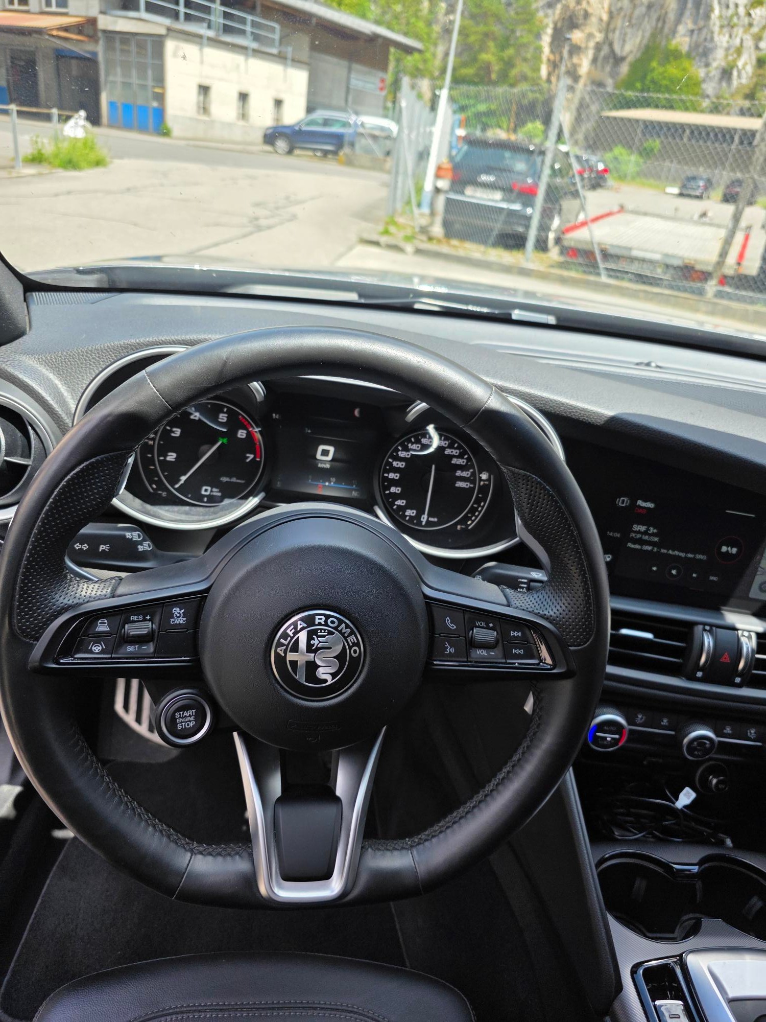 ALFA ROMEO Giulia 2.0 Veloce Q4 Automatic-image-9